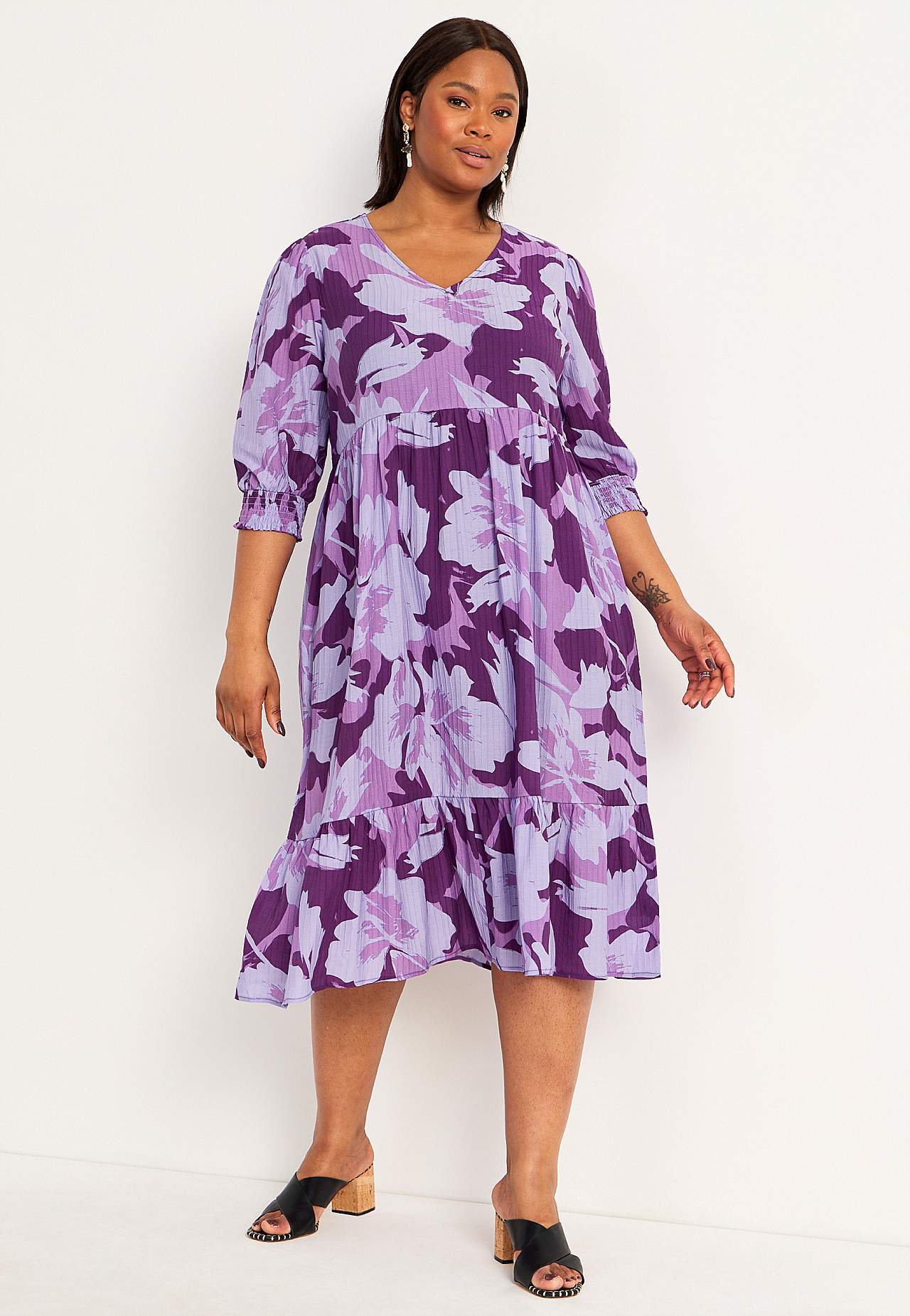 Woven dress with frill