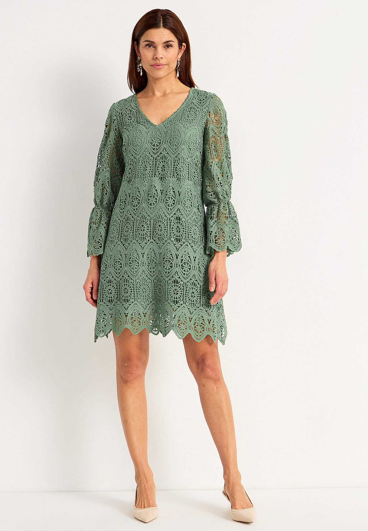 Lace dress