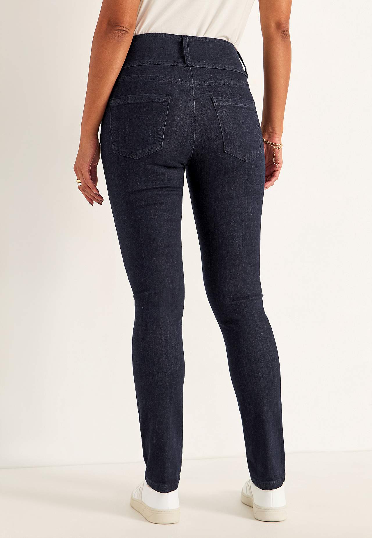 Slim jeans with high rise - three lengths
