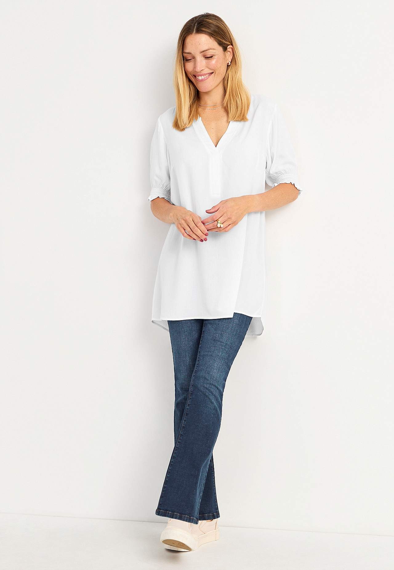 Boot cut jeans with high waist