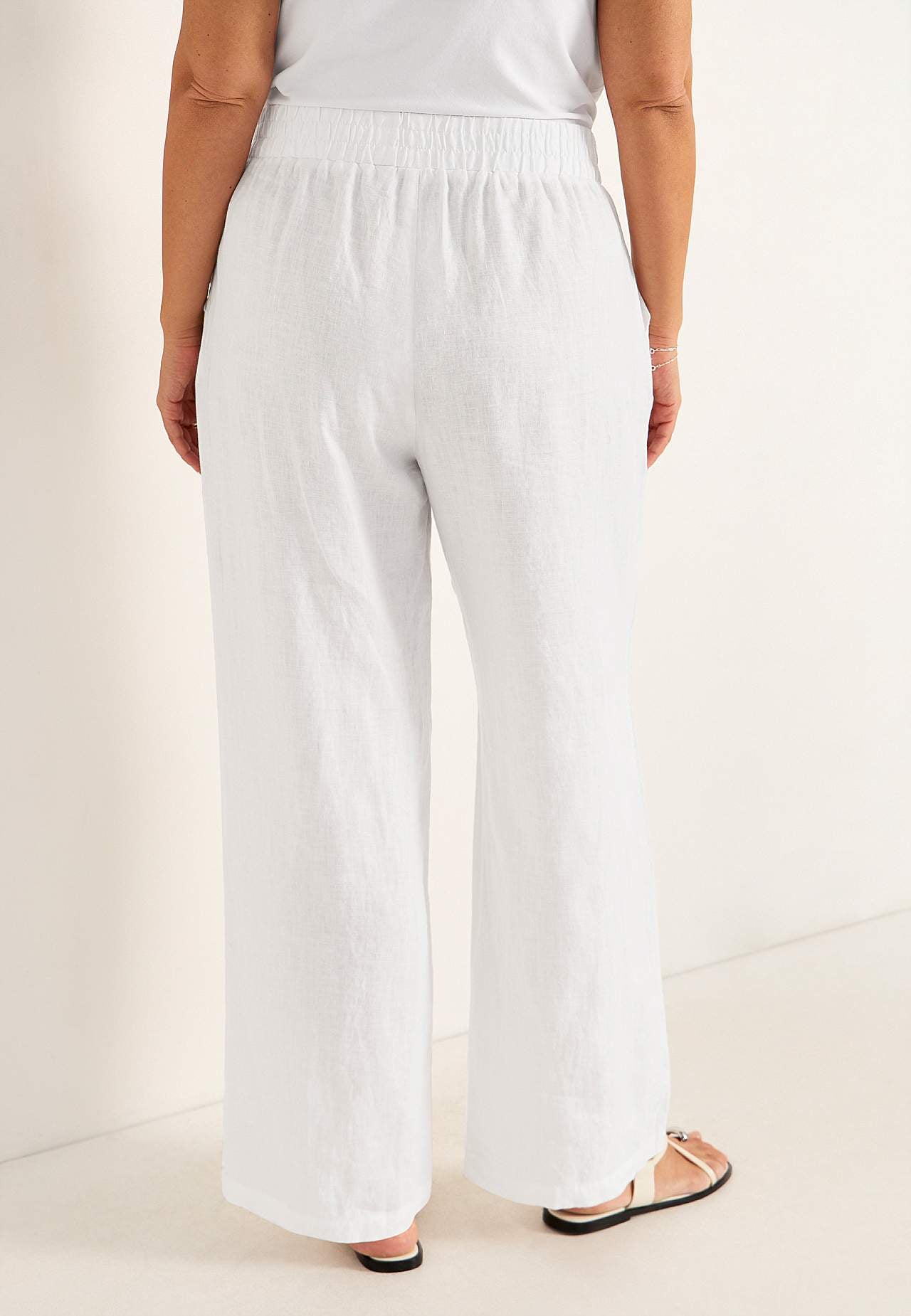 Linen Premium trousers with wide legs