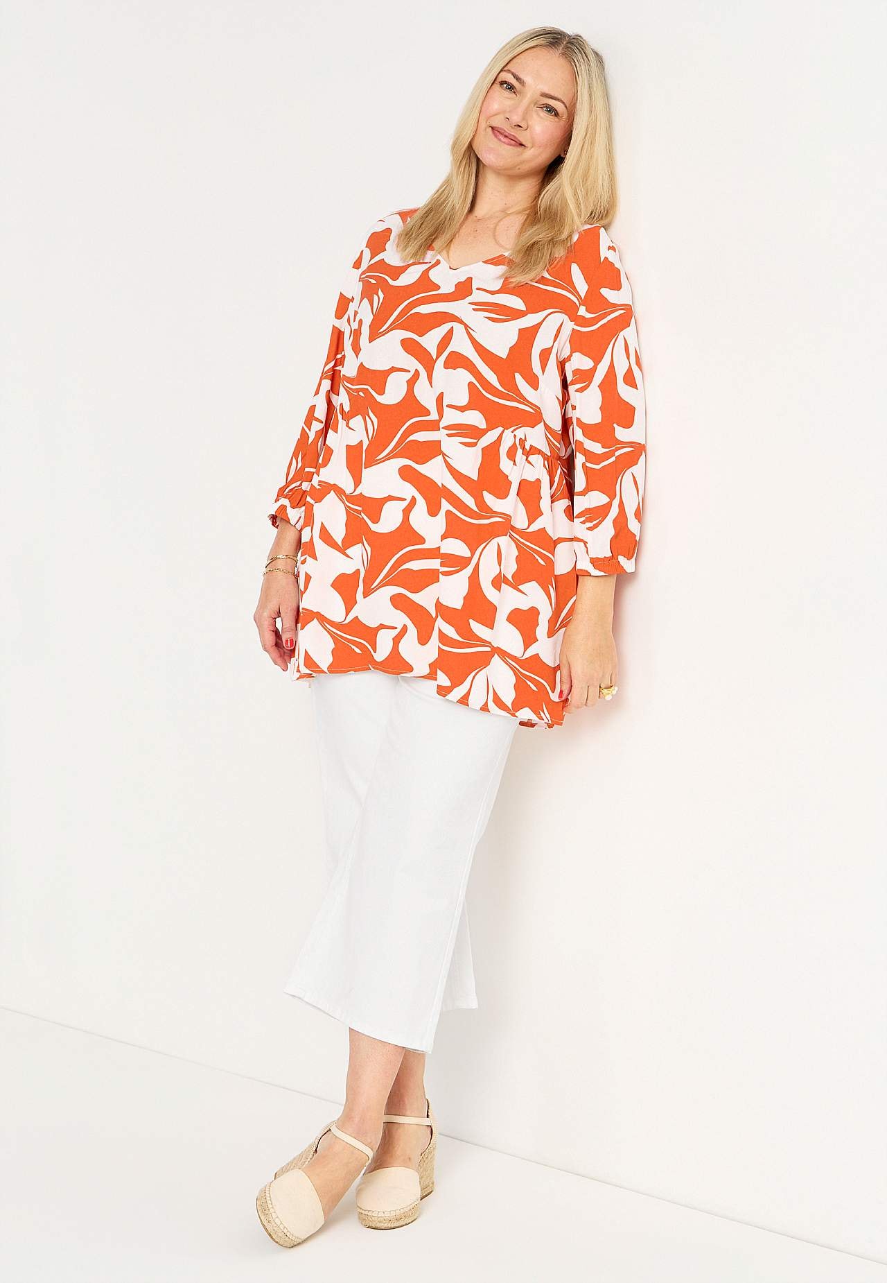 Tunic with 3/4 sleeve