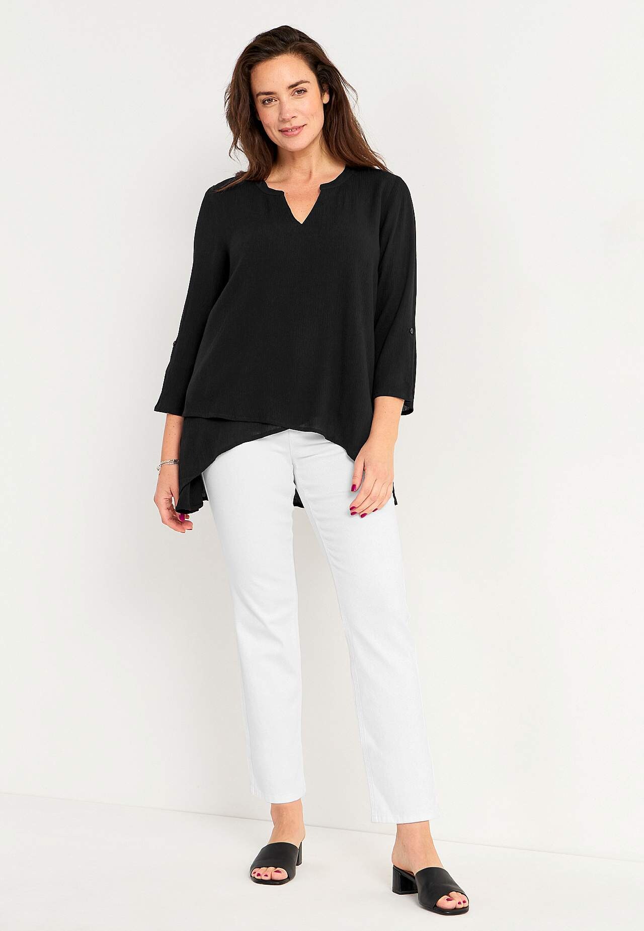 Tunic with 3/4 length sleeves