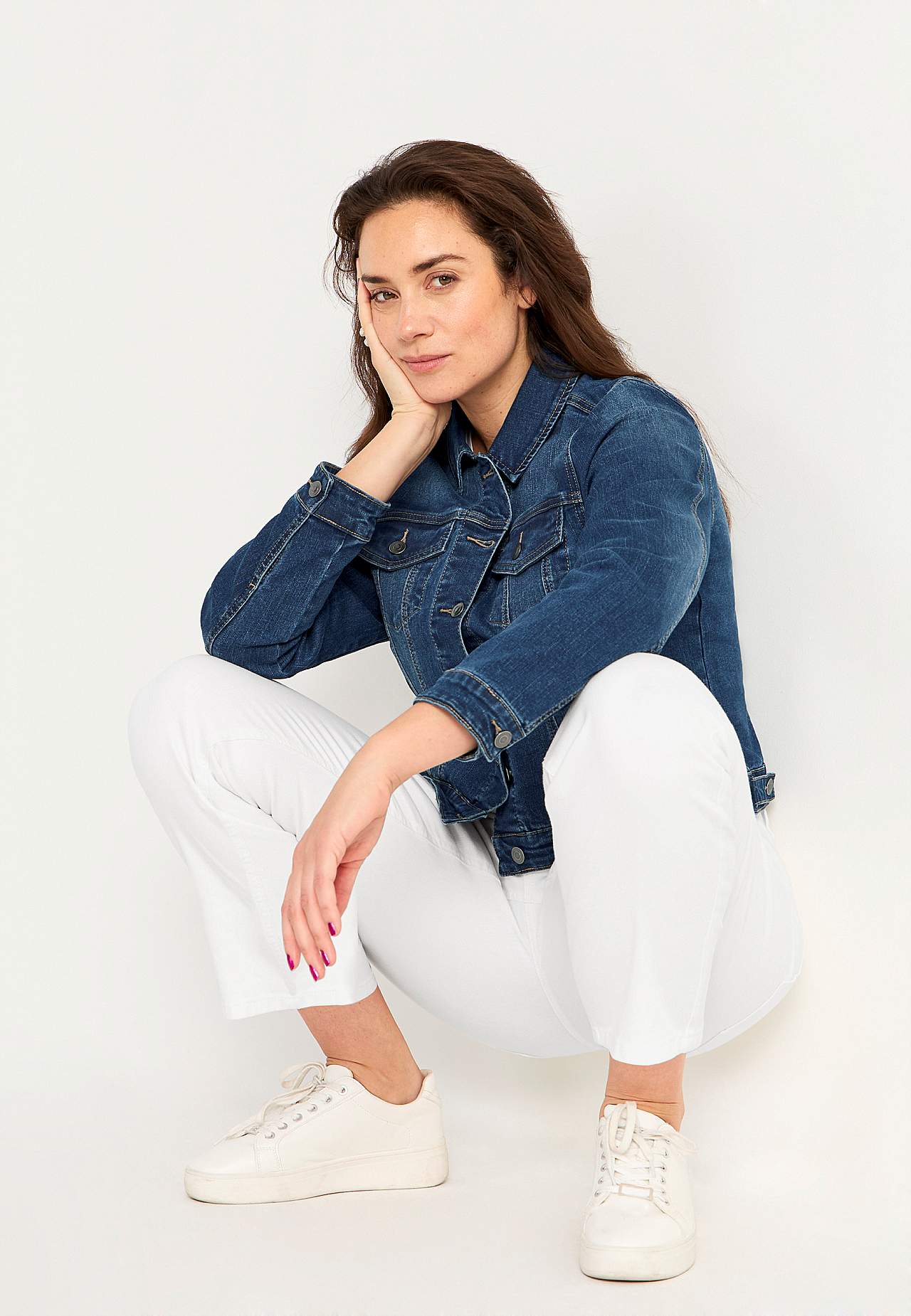 Denim jacket with stretch
