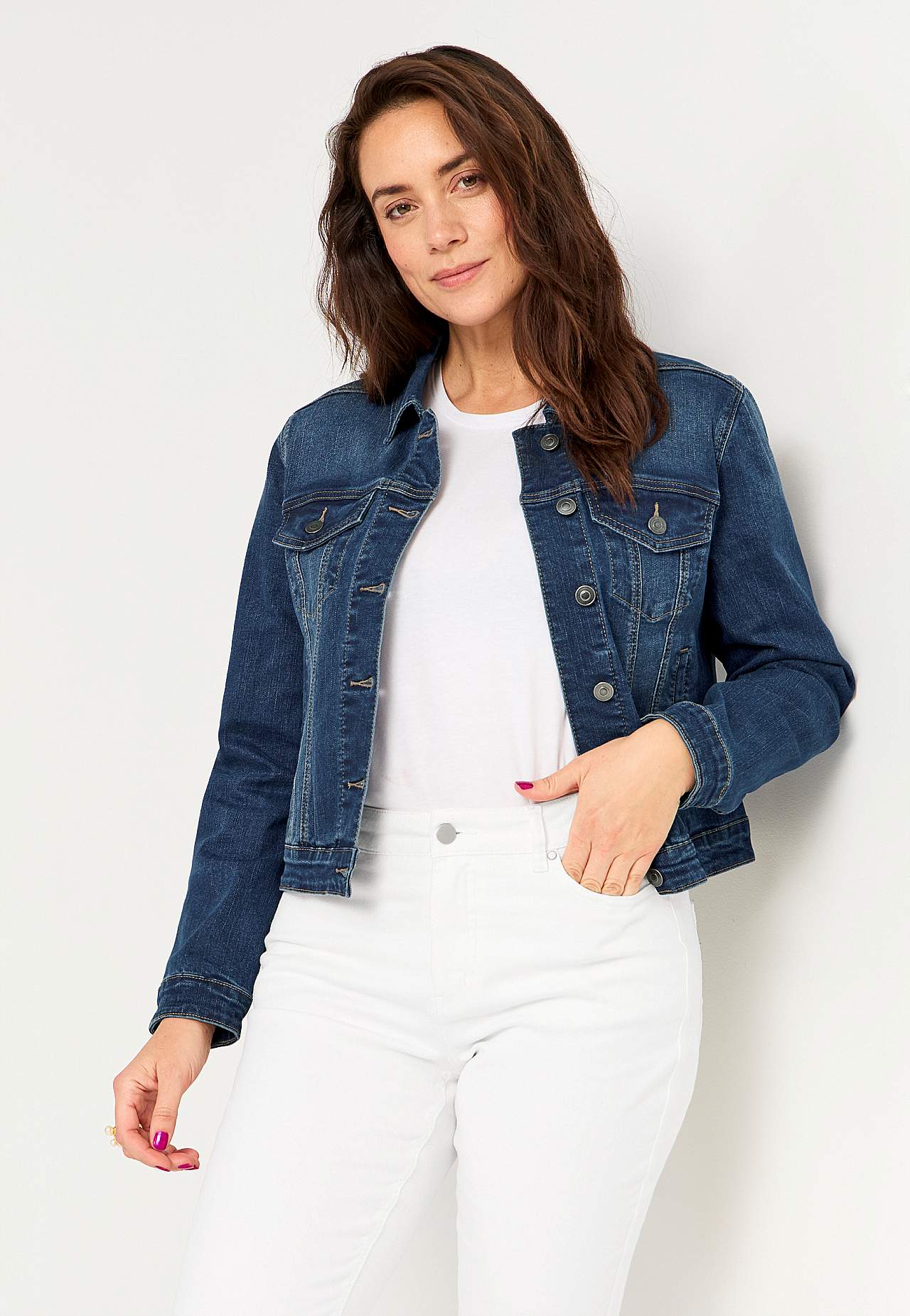 Denim jacket with stretch