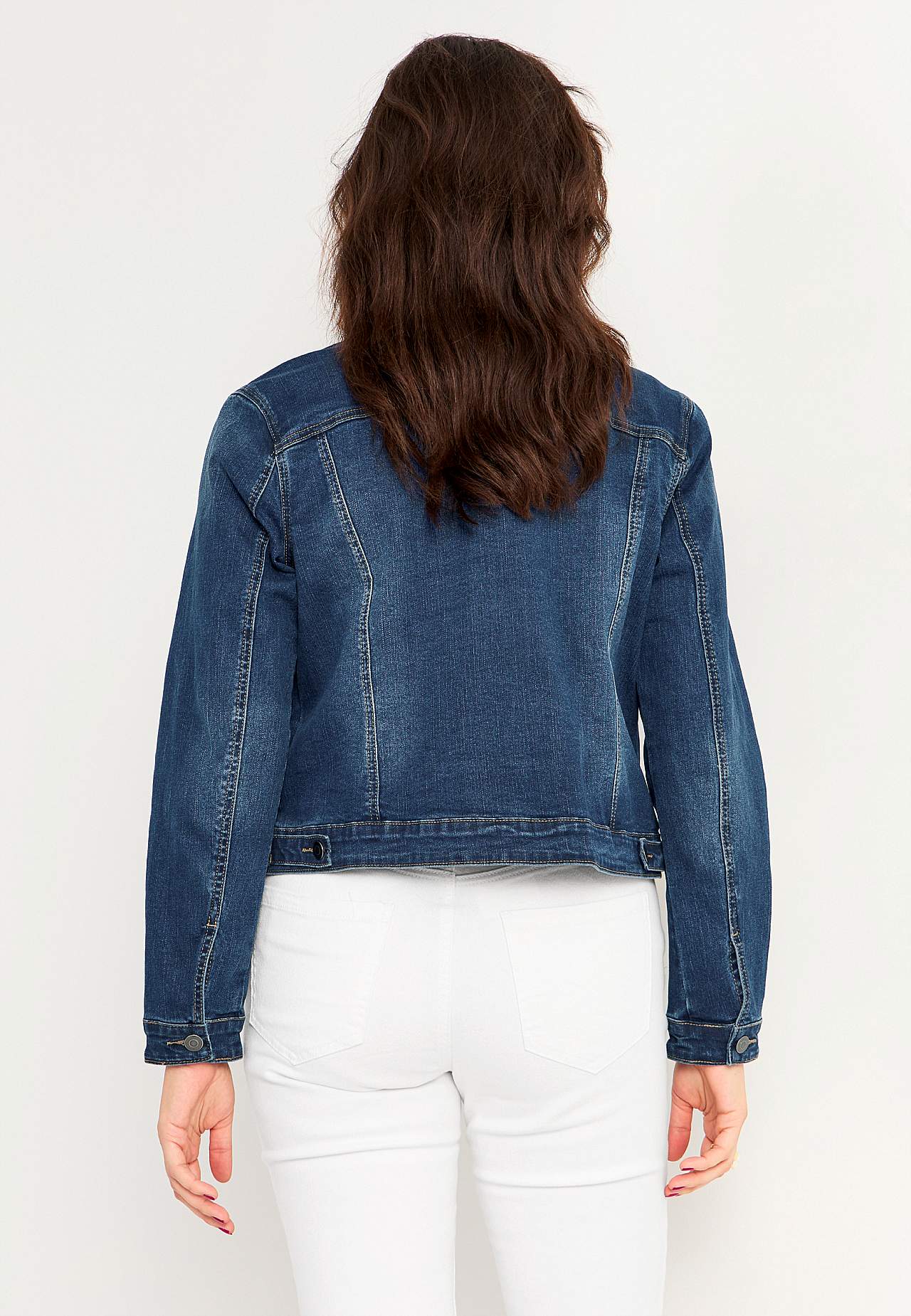 Denim jacket with stretch