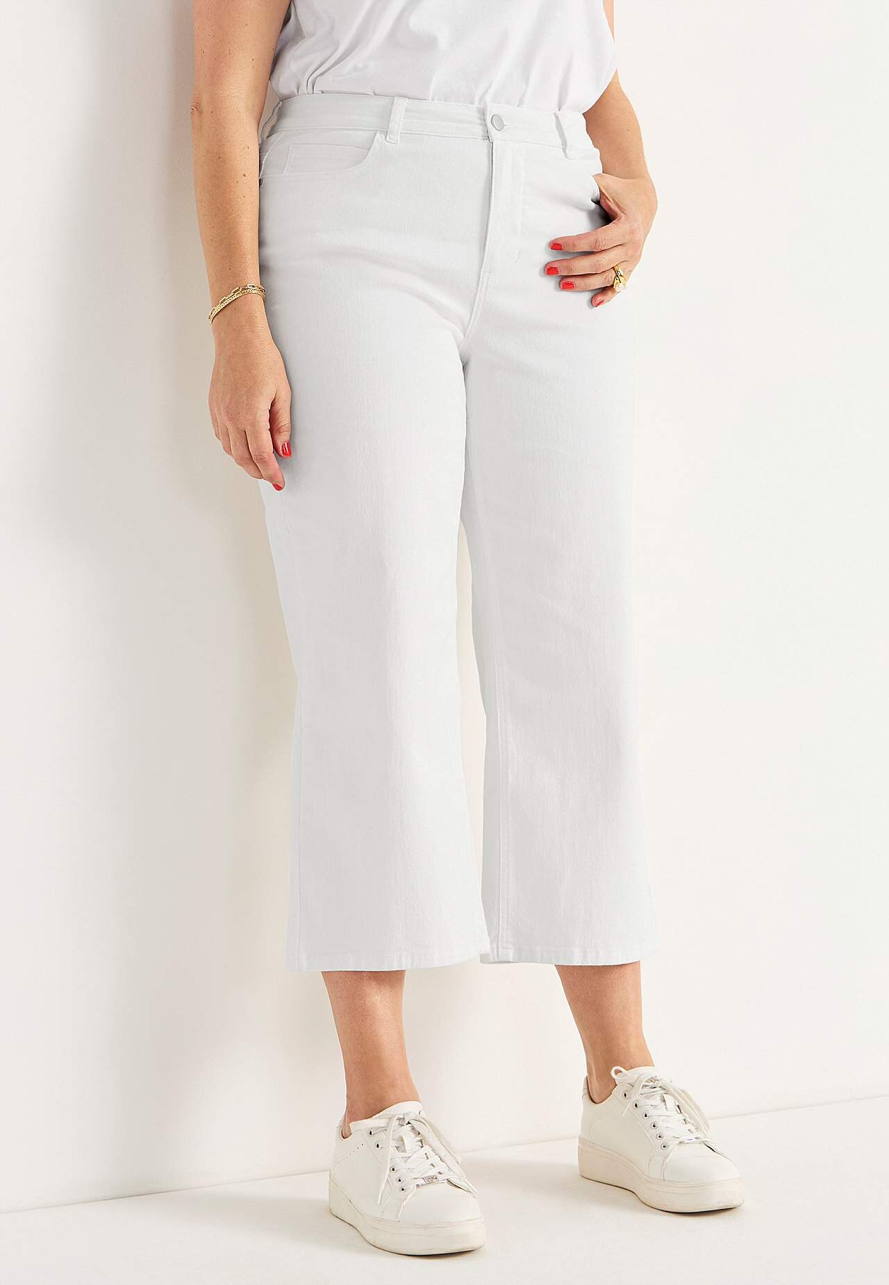 Stretchy ankle jeans