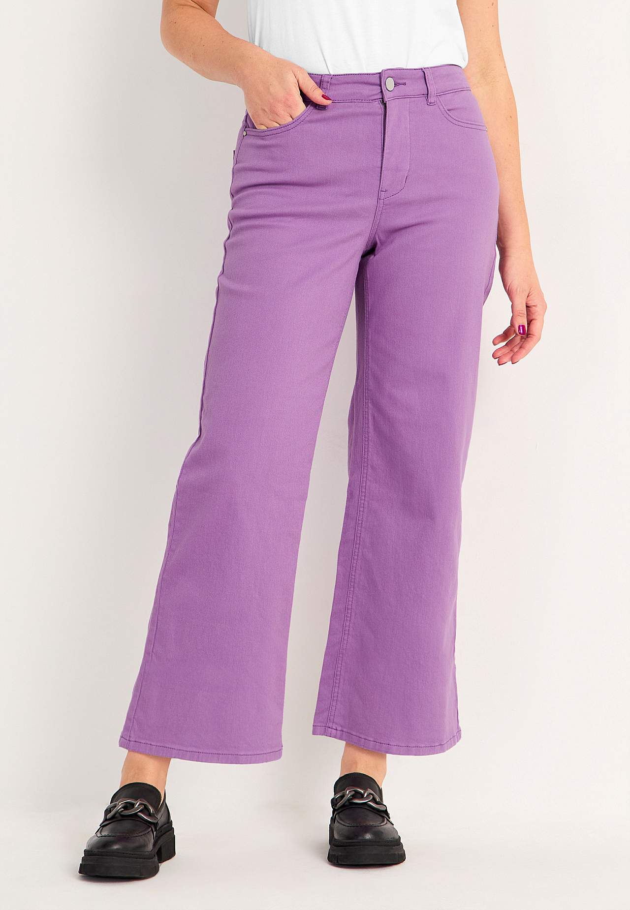 Stretchy ankle jeans