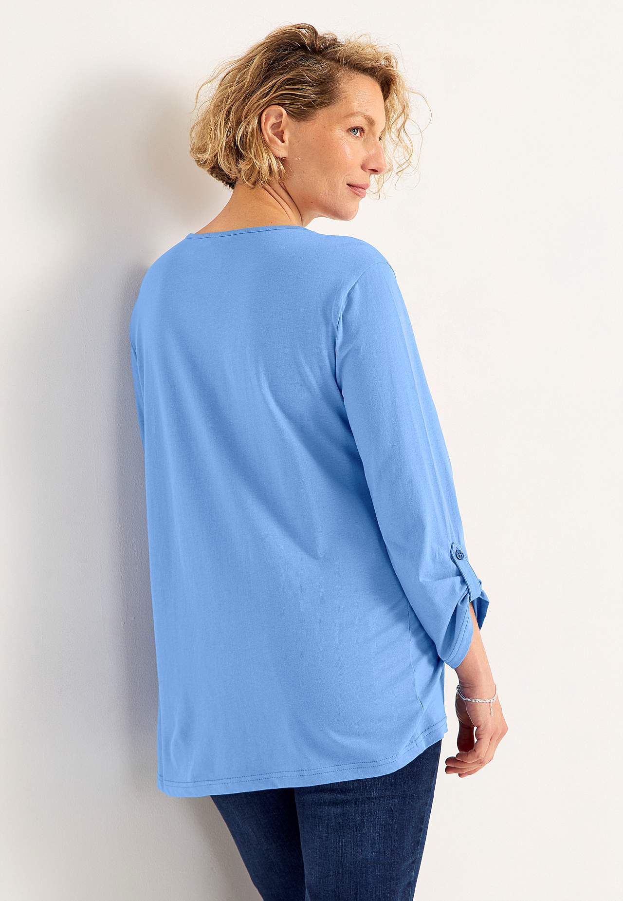 Jersey top with 3/4 length sleeves