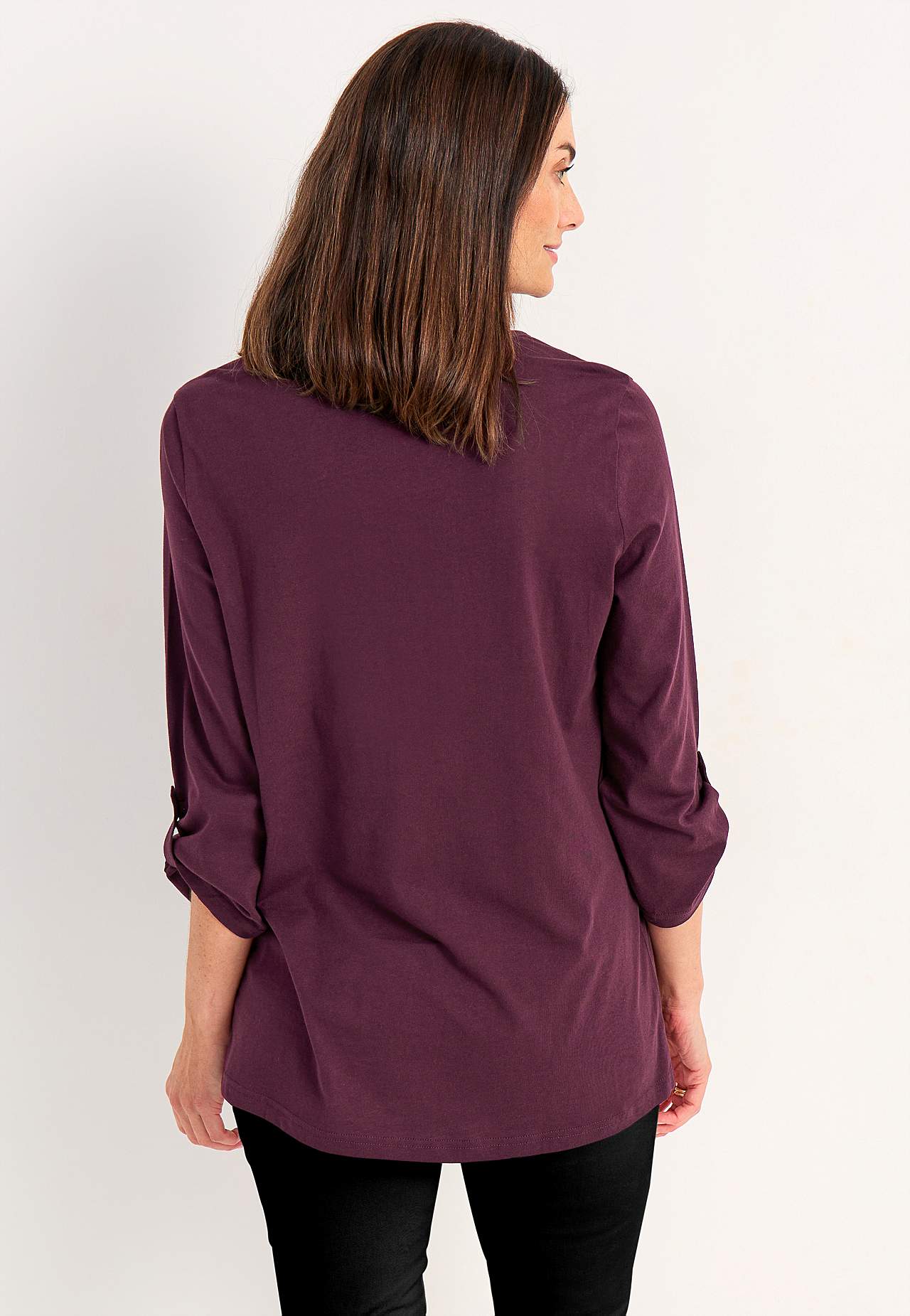 Jersey top with 3/4 length sleeves