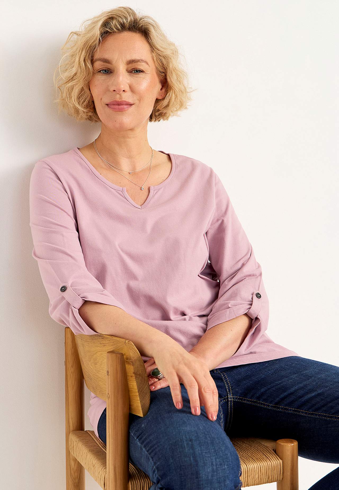 Jersey top with 3/4 length sleeves