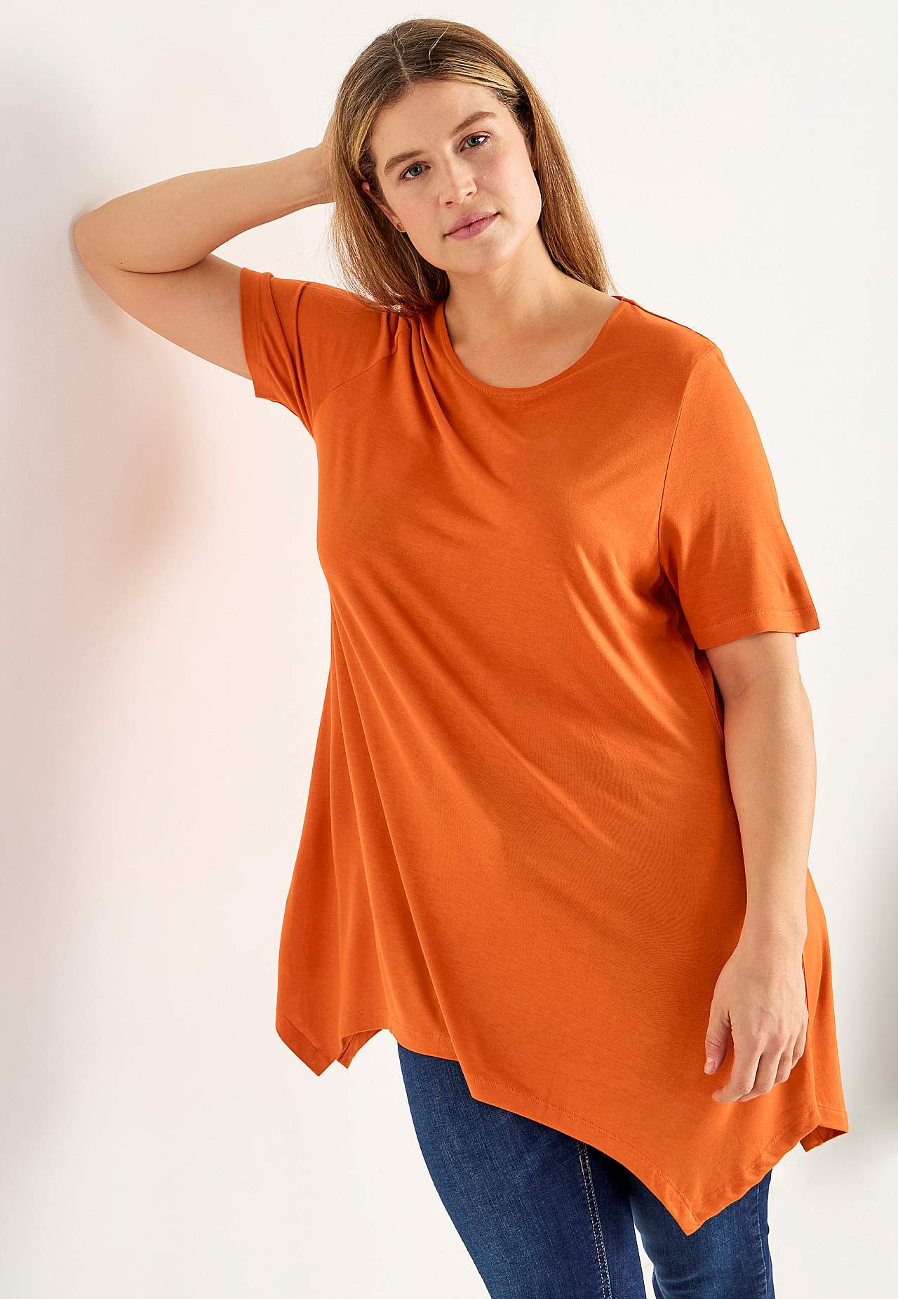 Asymmetric jersey tuniq