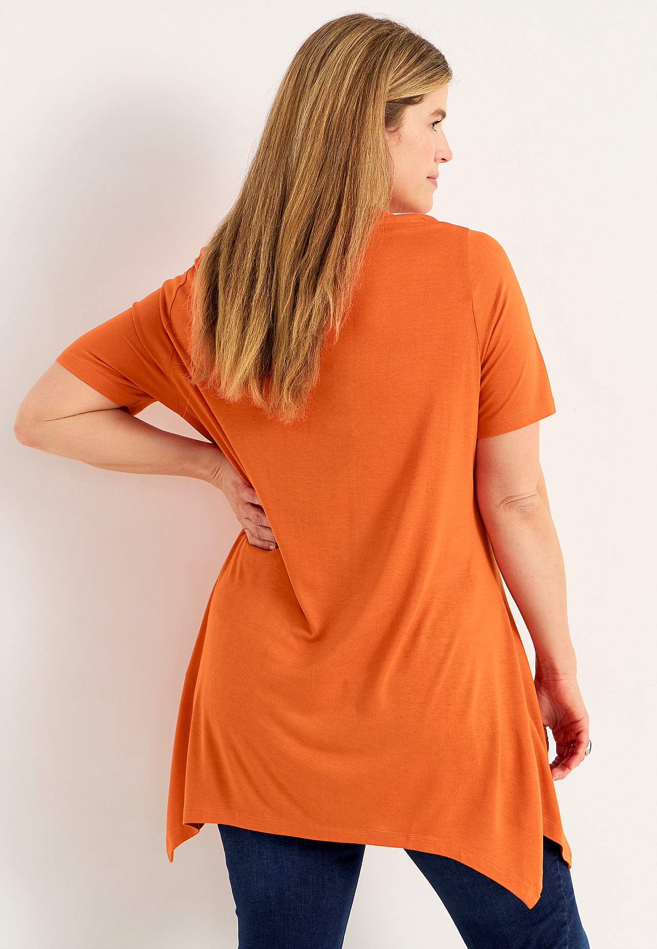 Asymmetric jersey tuniq
