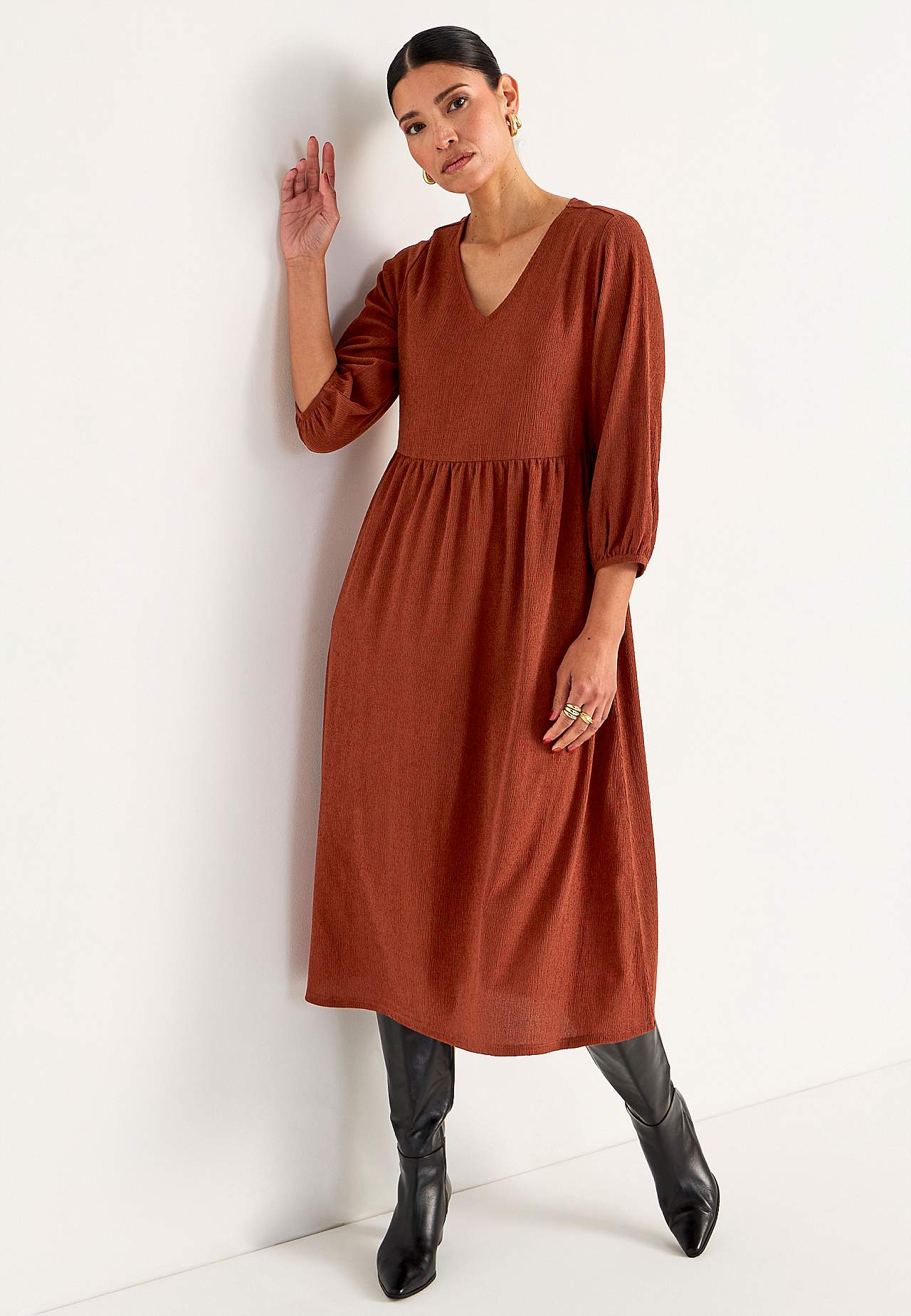 Jersey dress with structural pattern