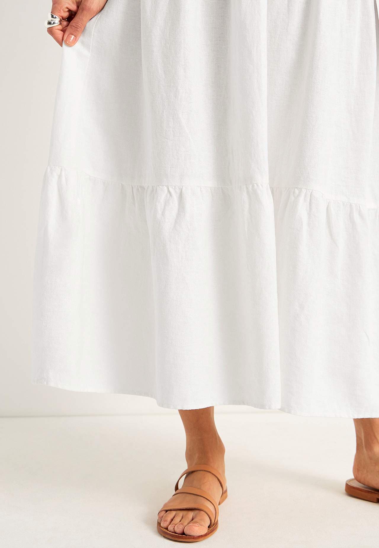 Frill skirt in linen mix Lisette