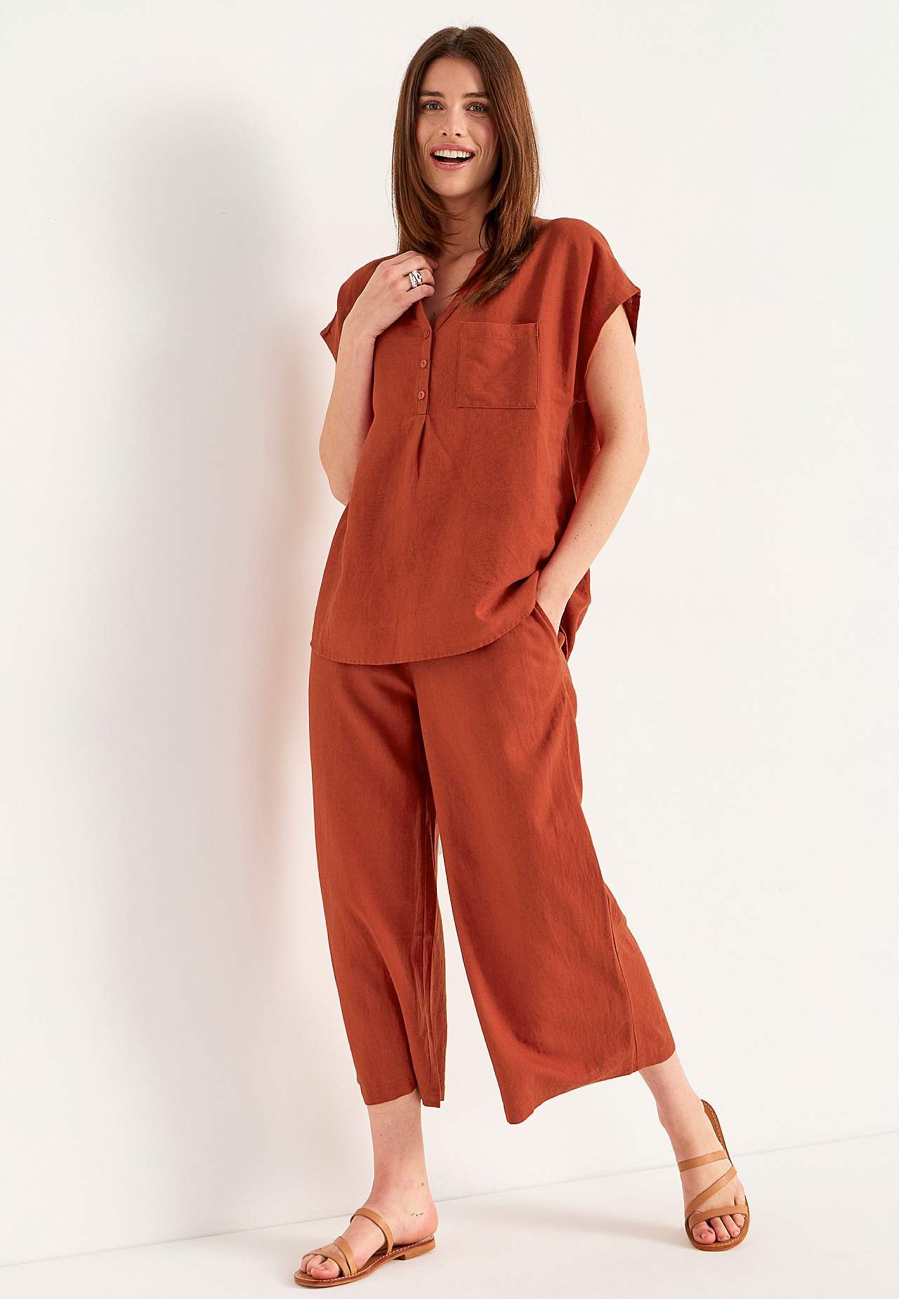 Culotte trousers in linen mix Lisette