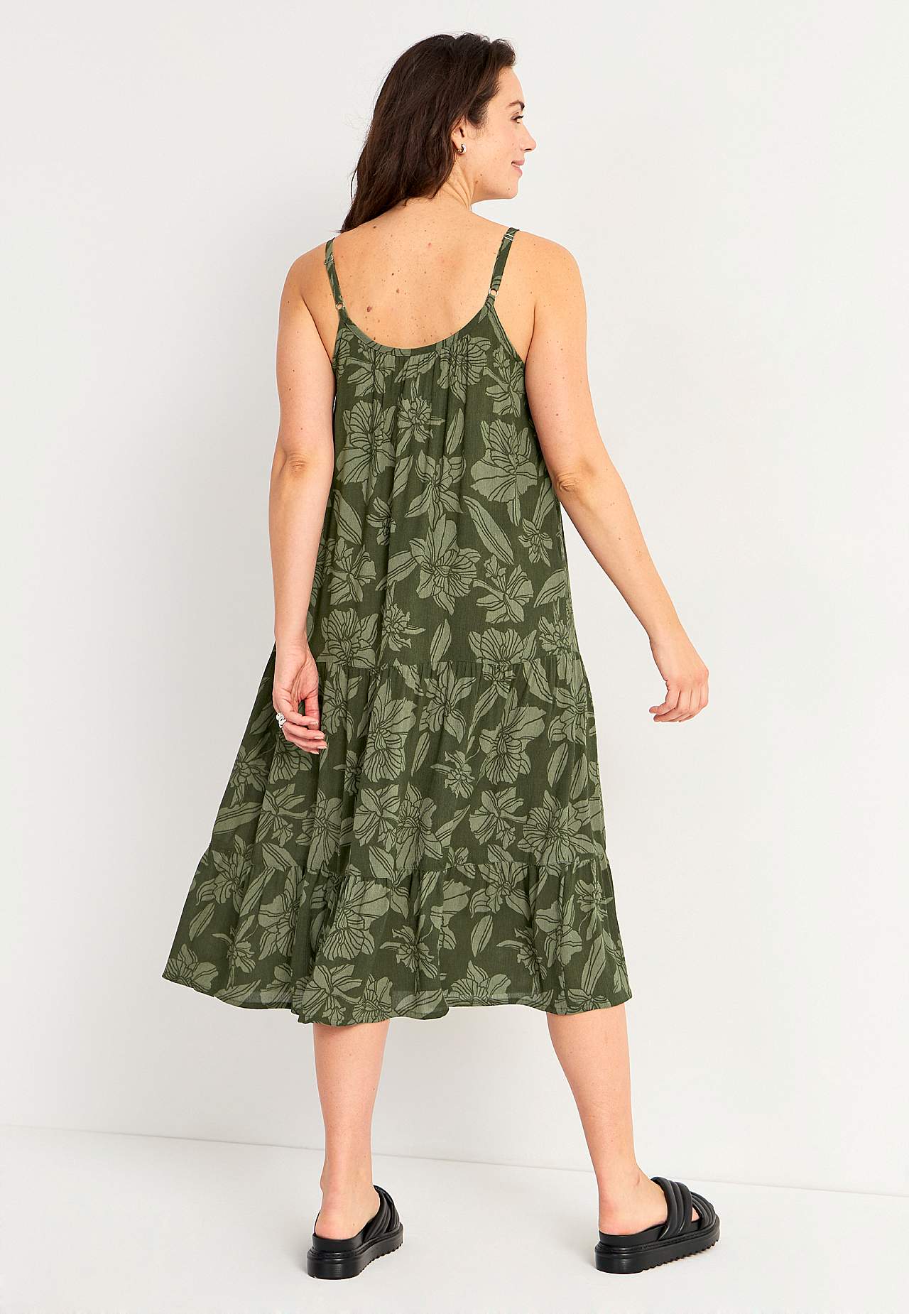 Beach dress with flounces