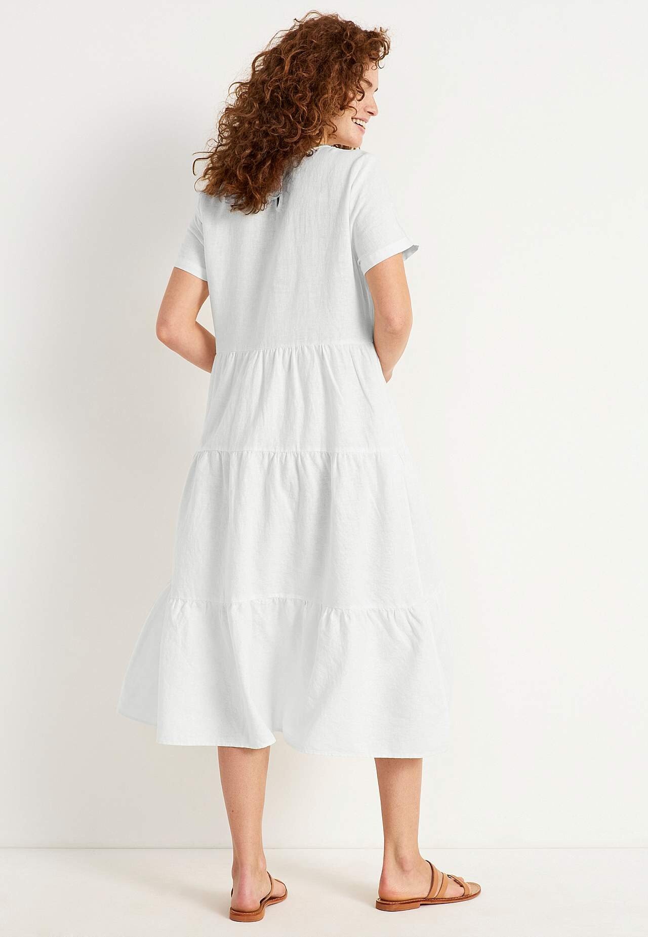Linen dress with frills