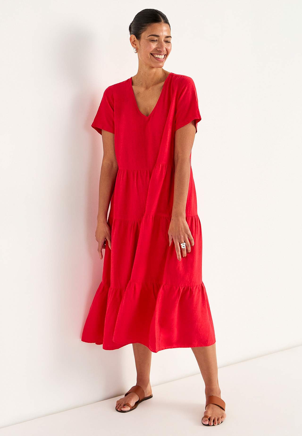 Linen dress with frills