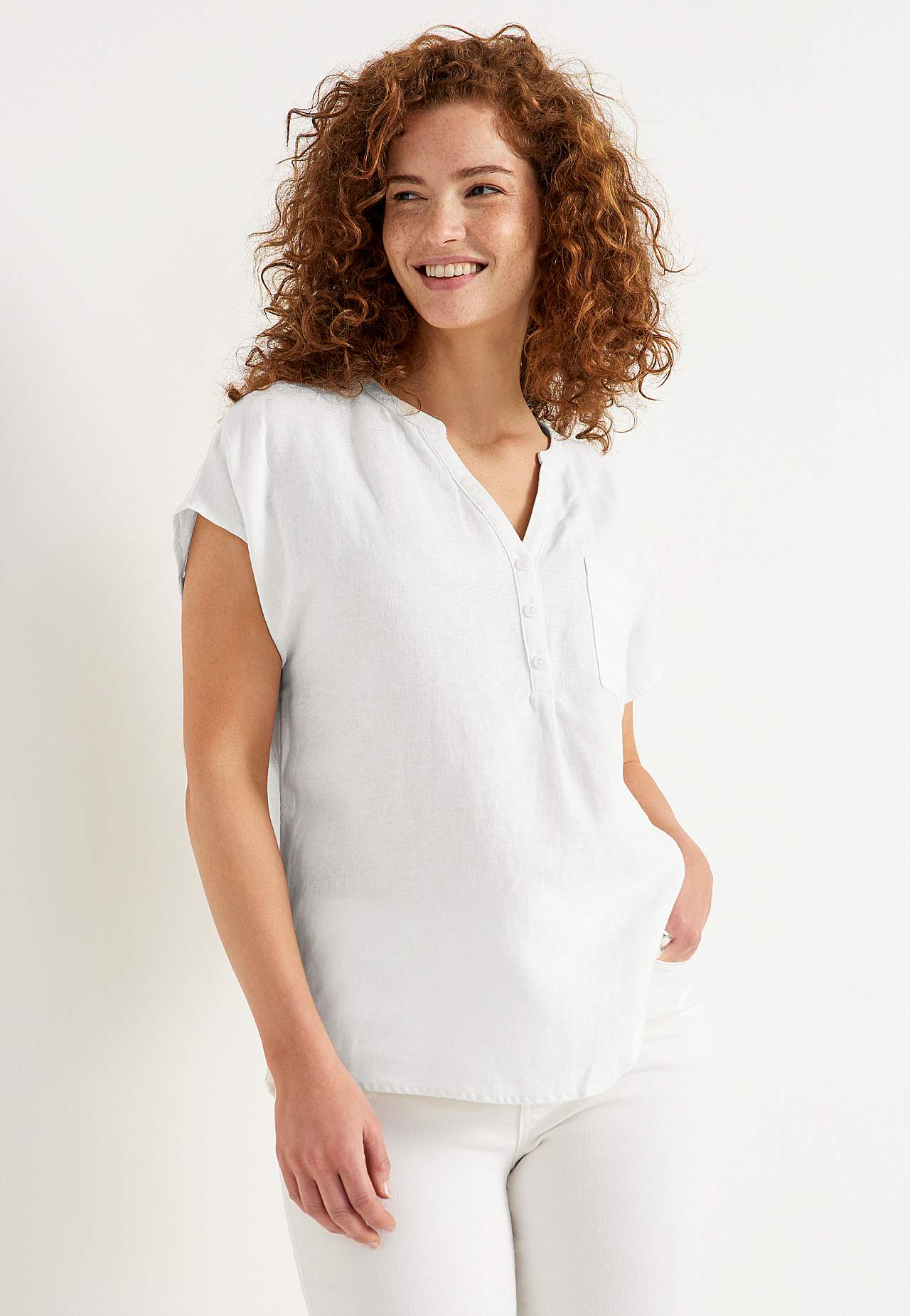 Linen tunic with cap sleeve