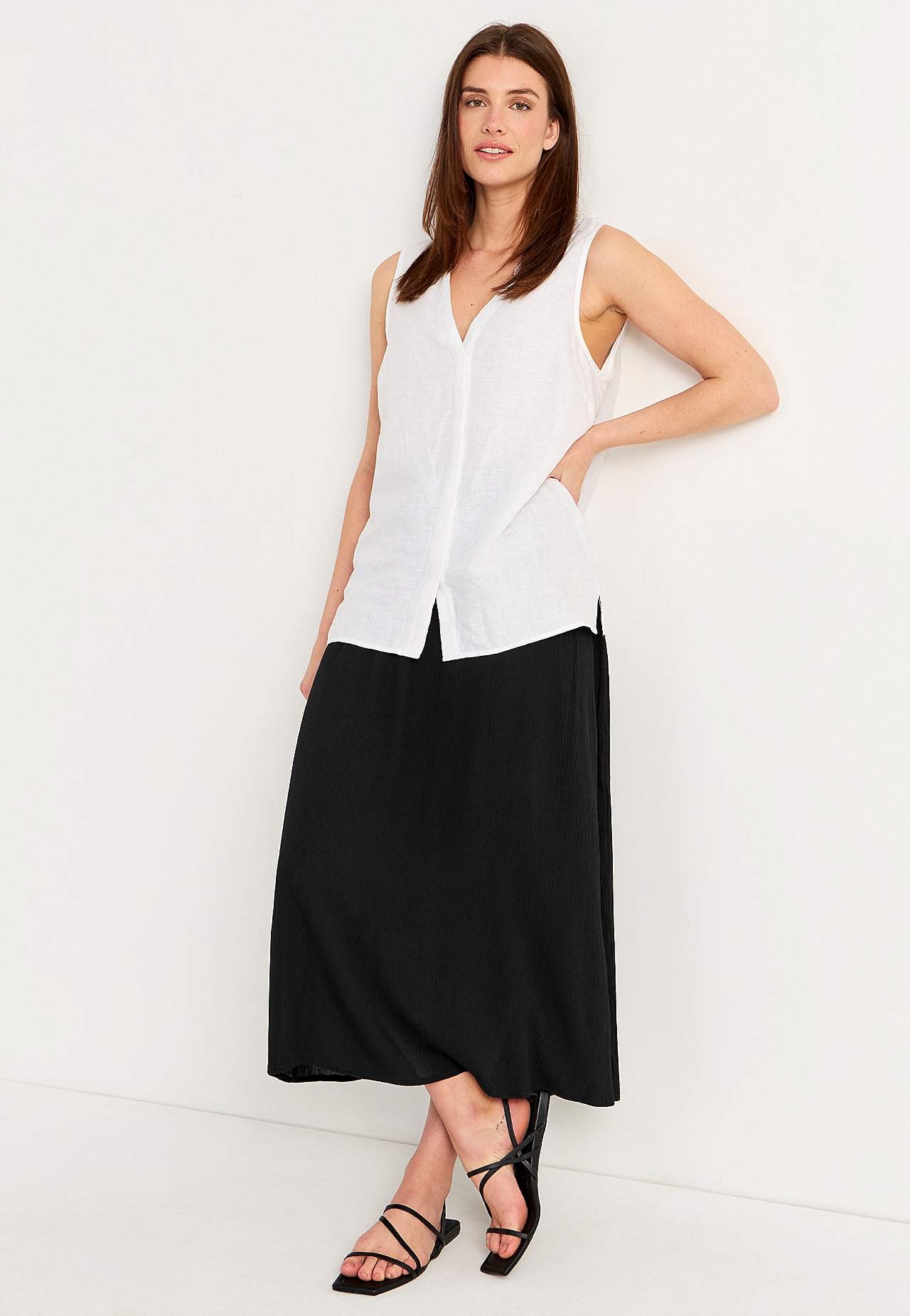 Lovely airy long skirt