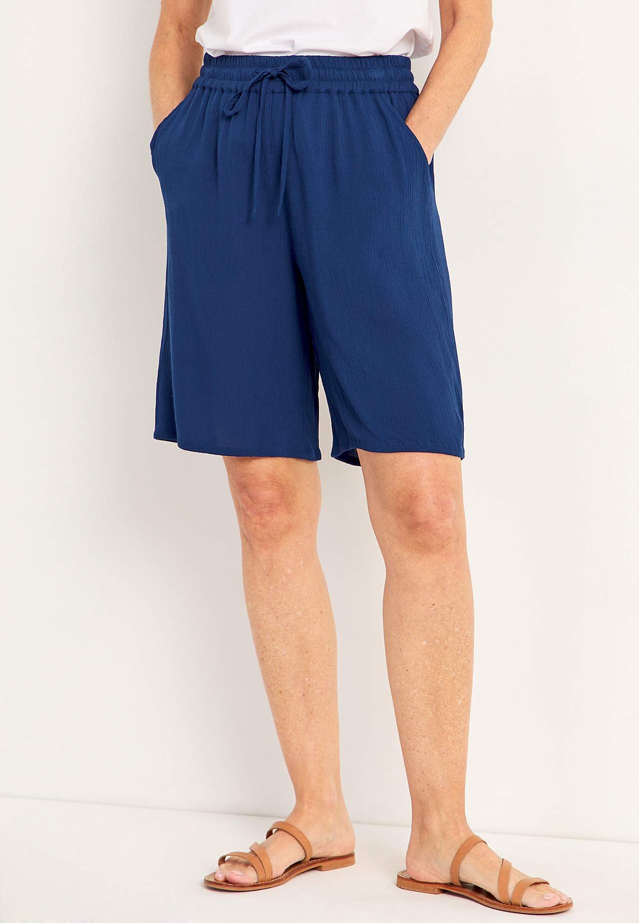 Shorts in crepe quality Mia