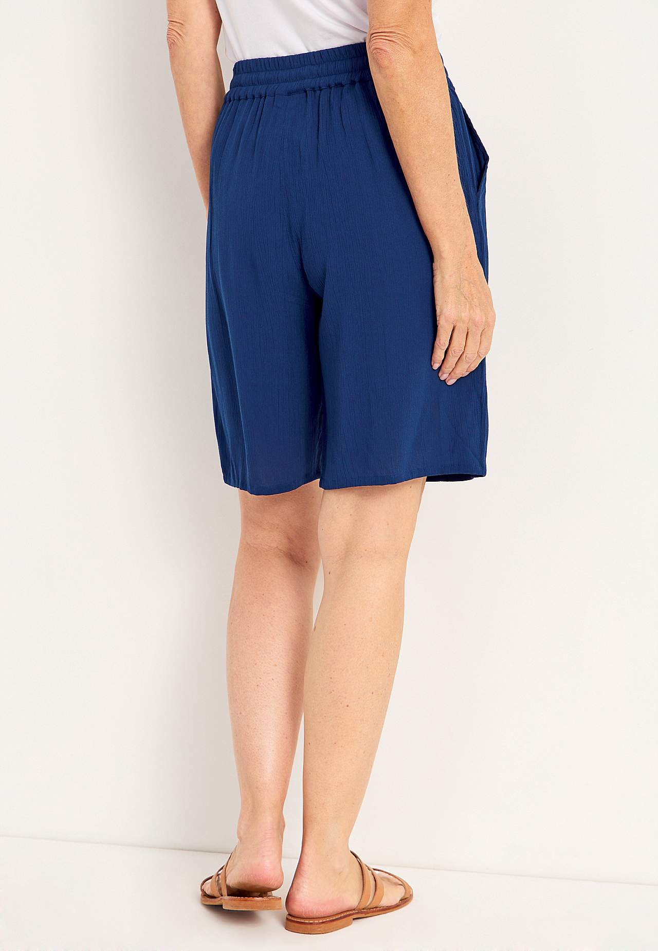 Shorts in crepe quality Mia