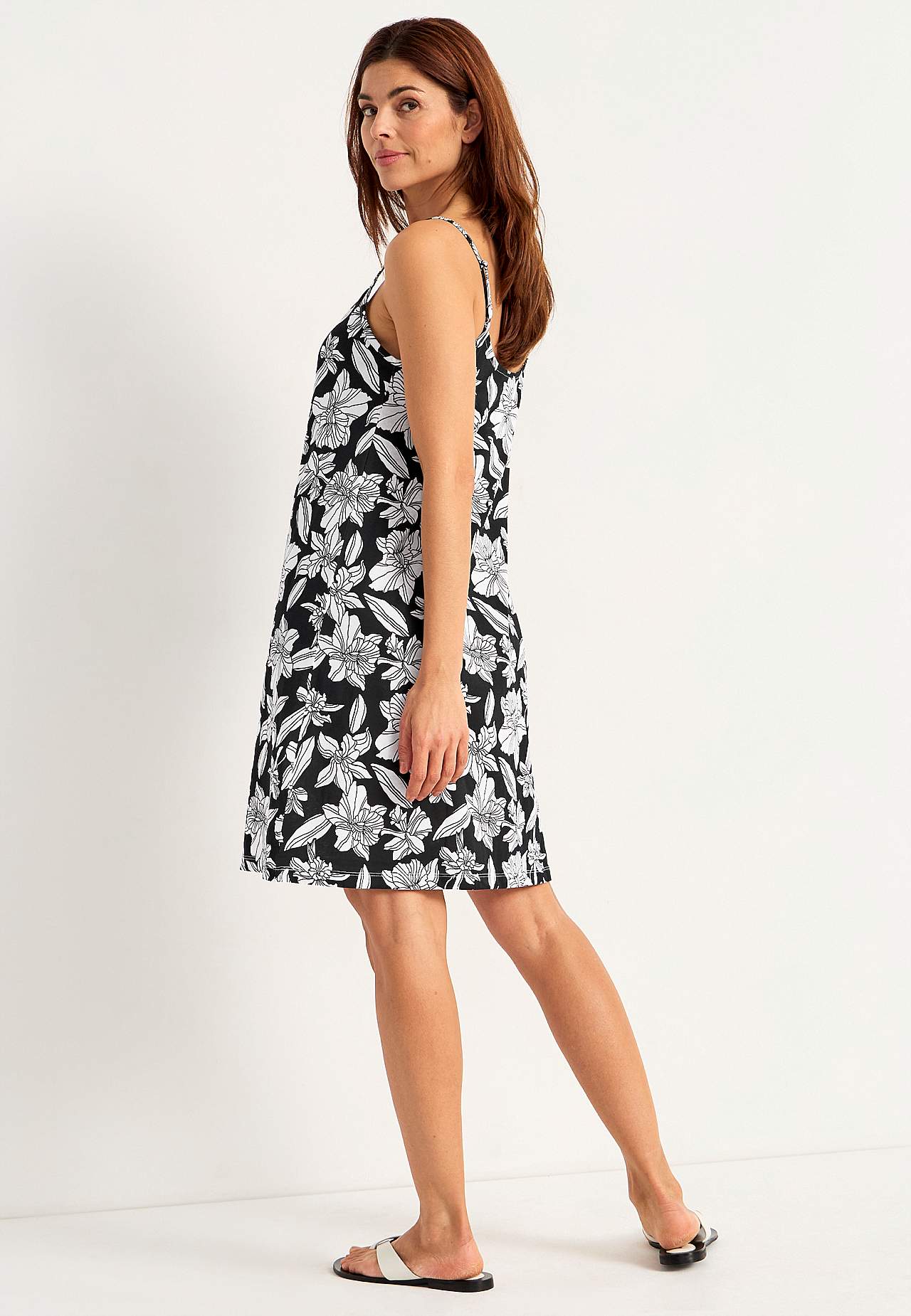 Beach dress in tricot