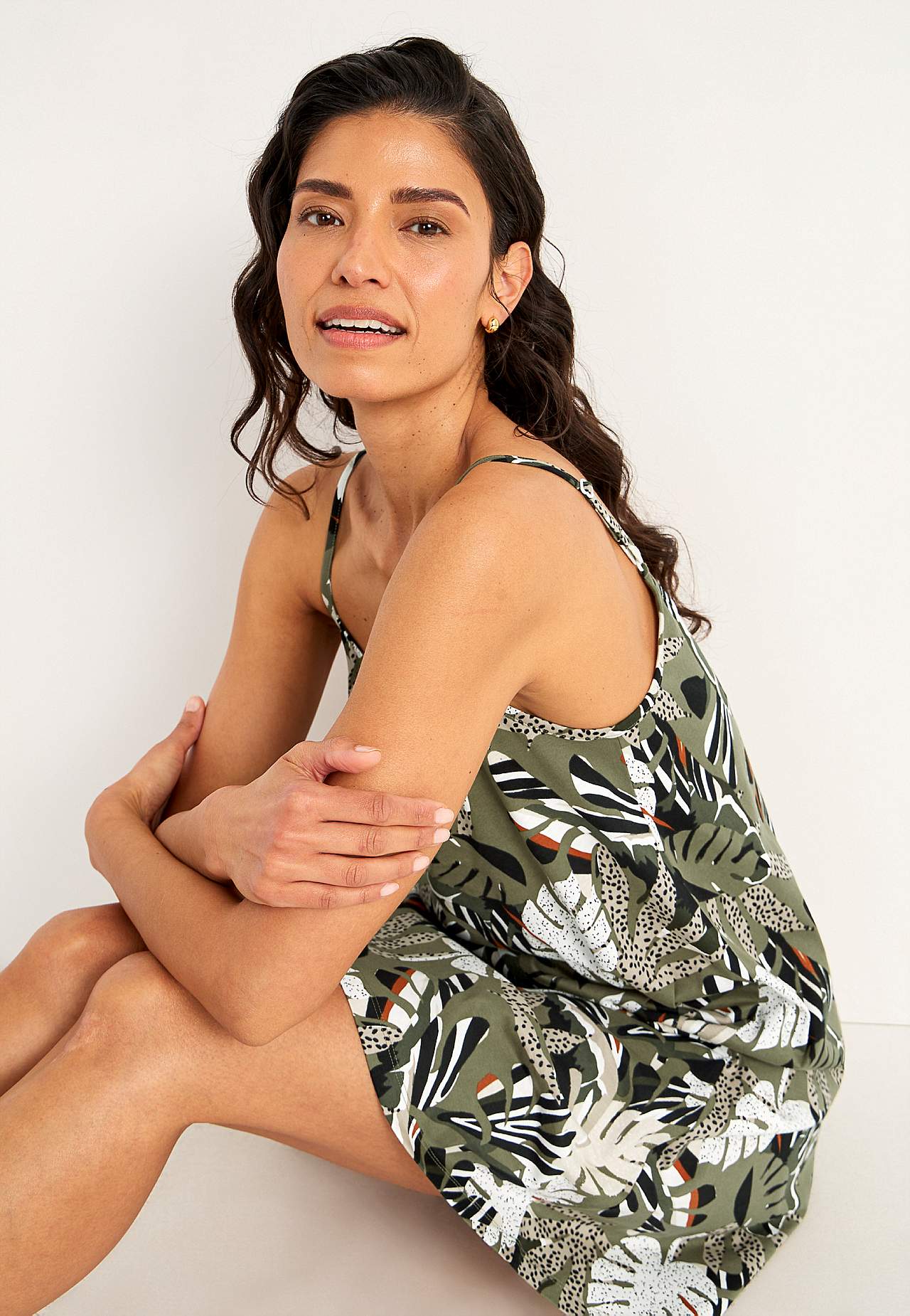 Beach dress in tricot