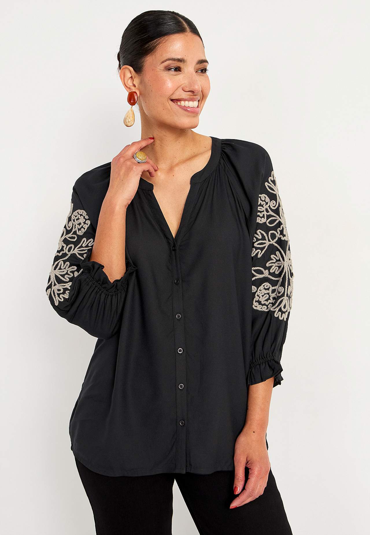 Blouse with embroidery