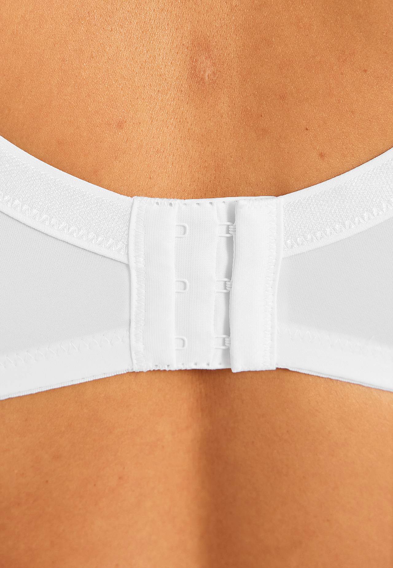 Unpadded soft bra