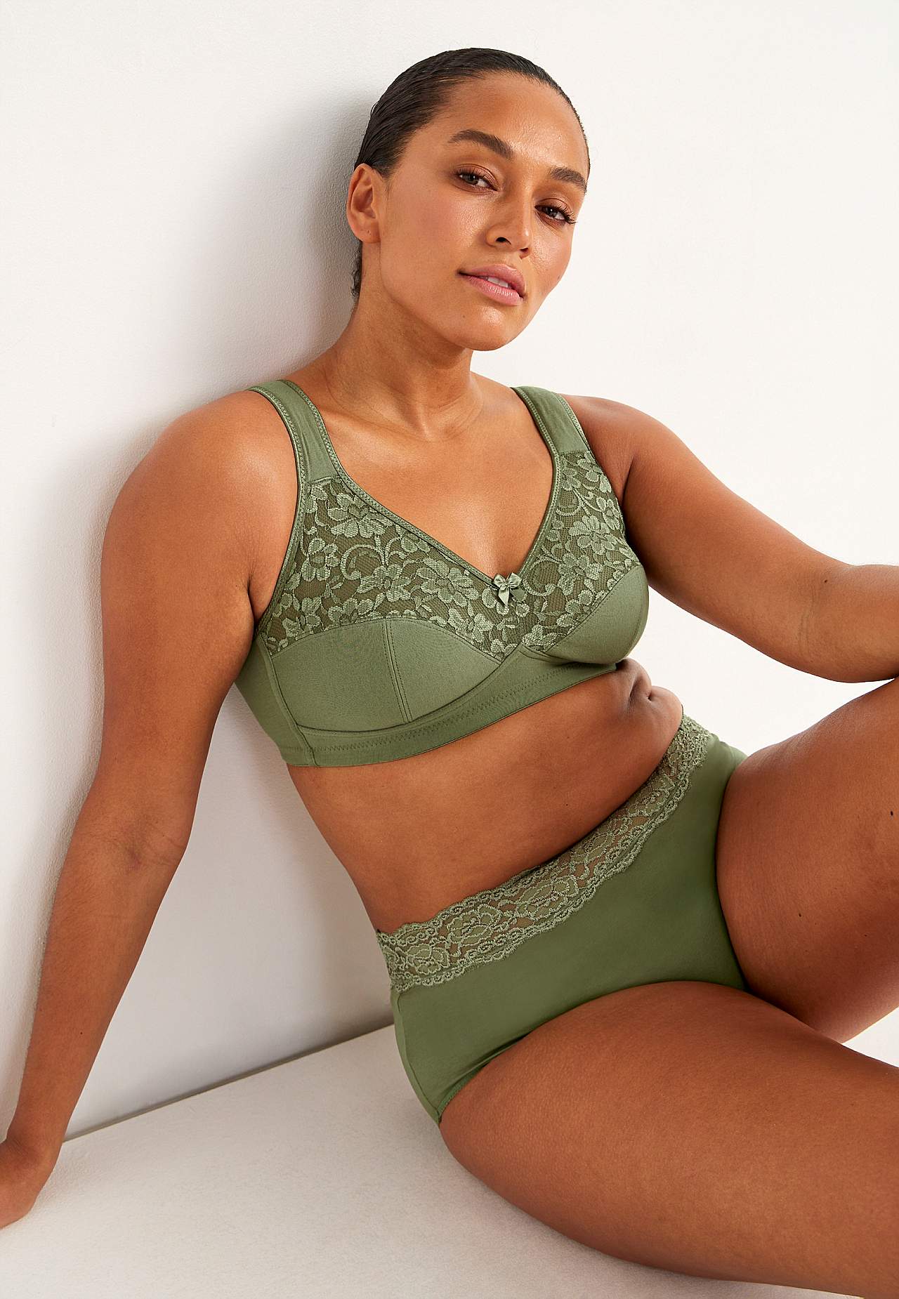 Wireless soft bra