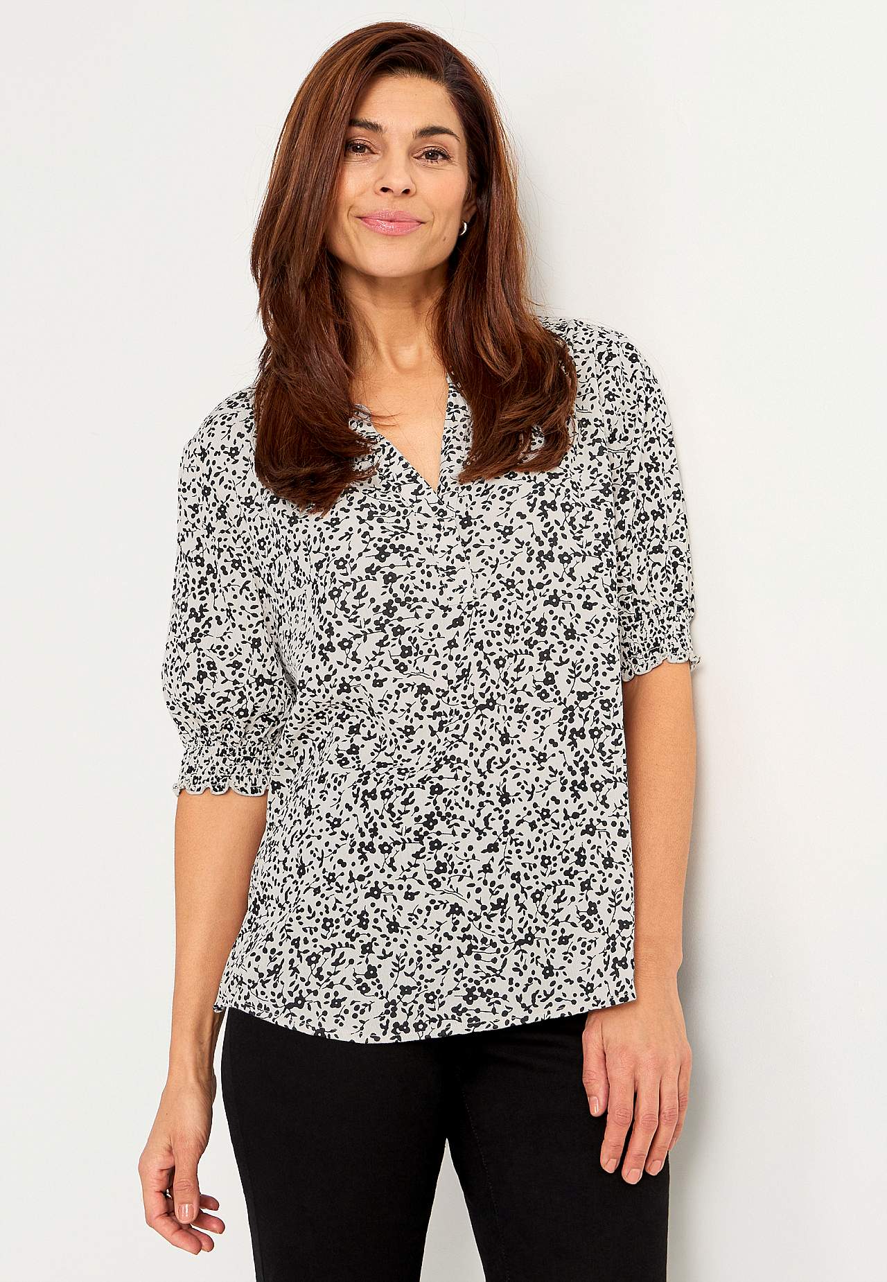 Crepe blouse with smocking