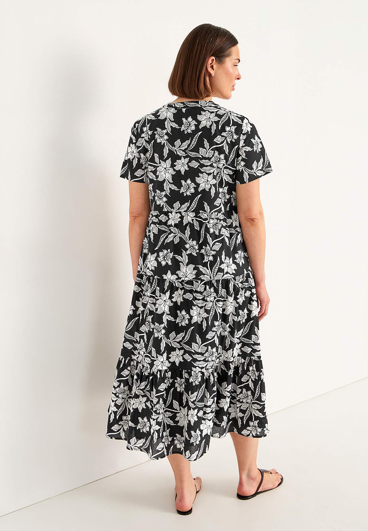 Cotton dress with flounce
