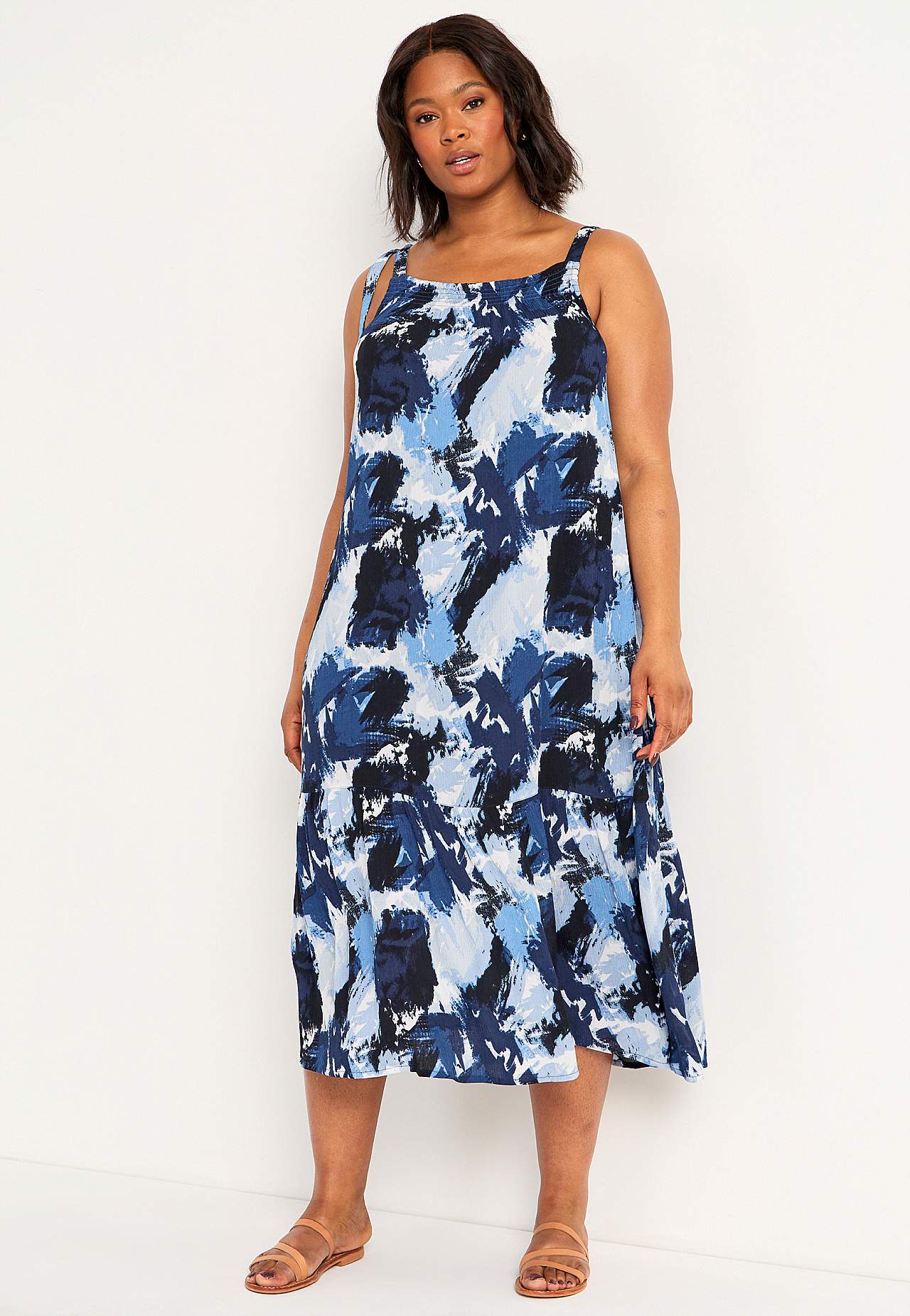 Sleeveless ruffle dress