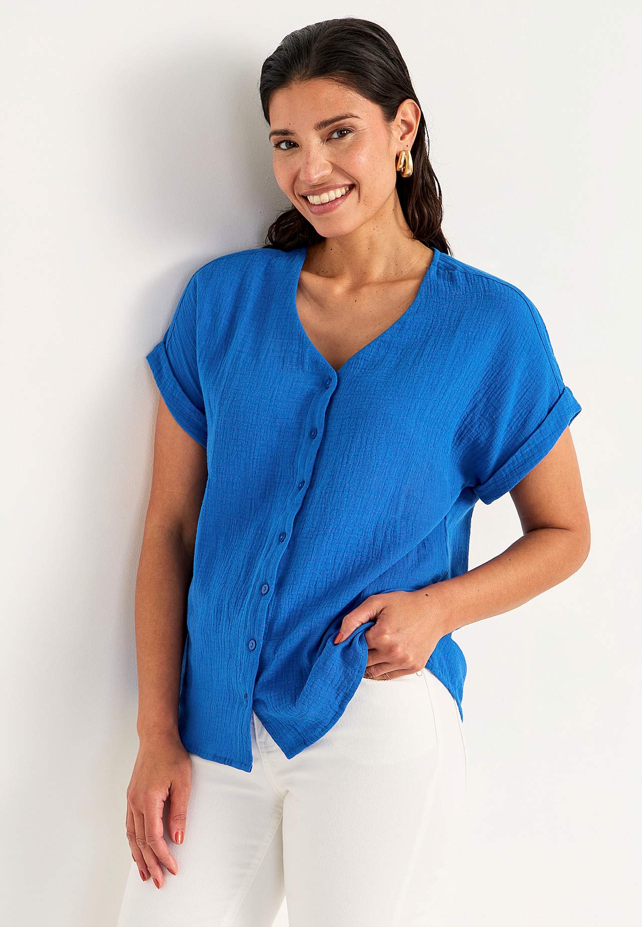 Short-sleeved cotton blouse
