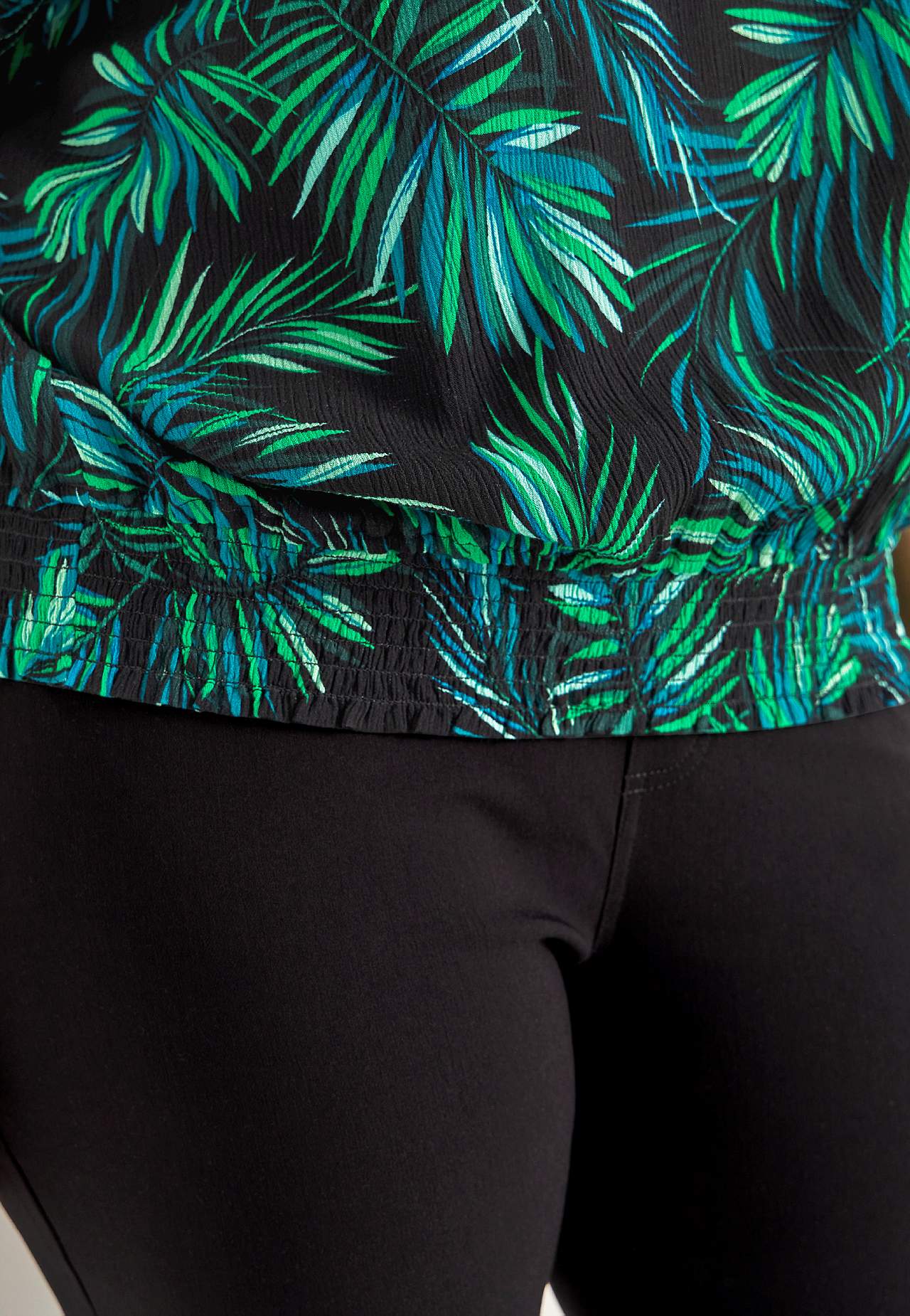 Blouse in viscose crepe Sanna