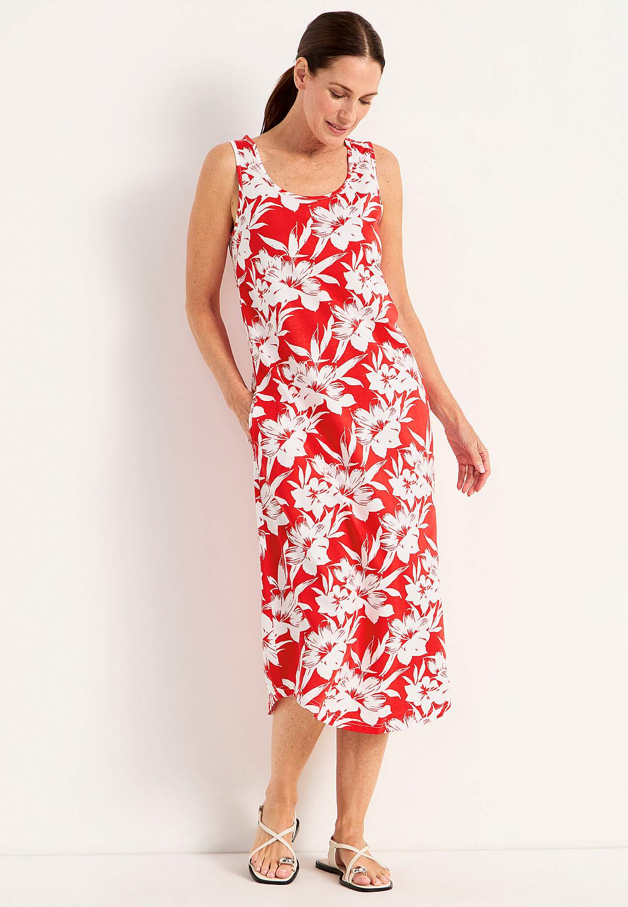Sleeveless jersey dress