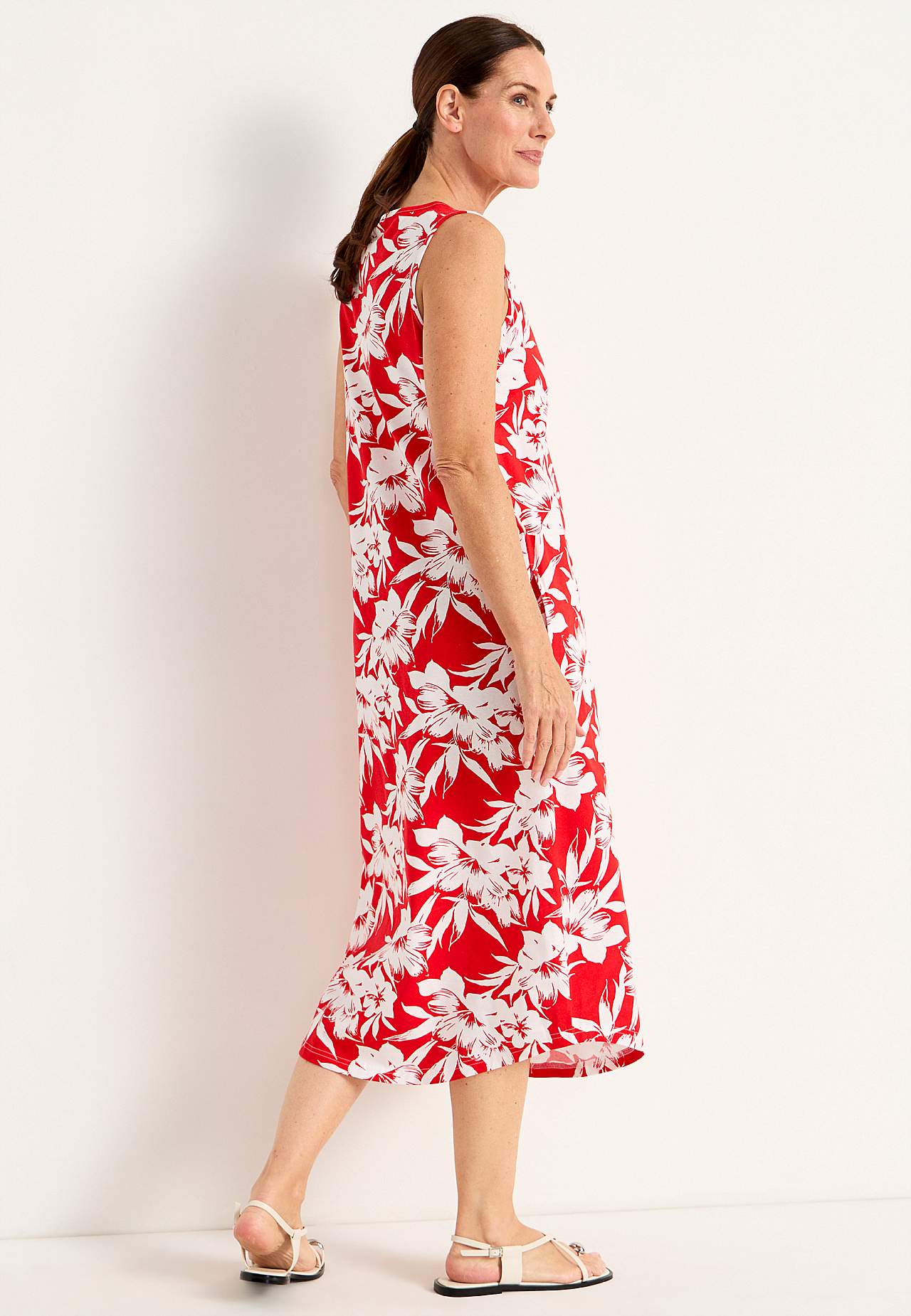 Sleeveless jersey dress