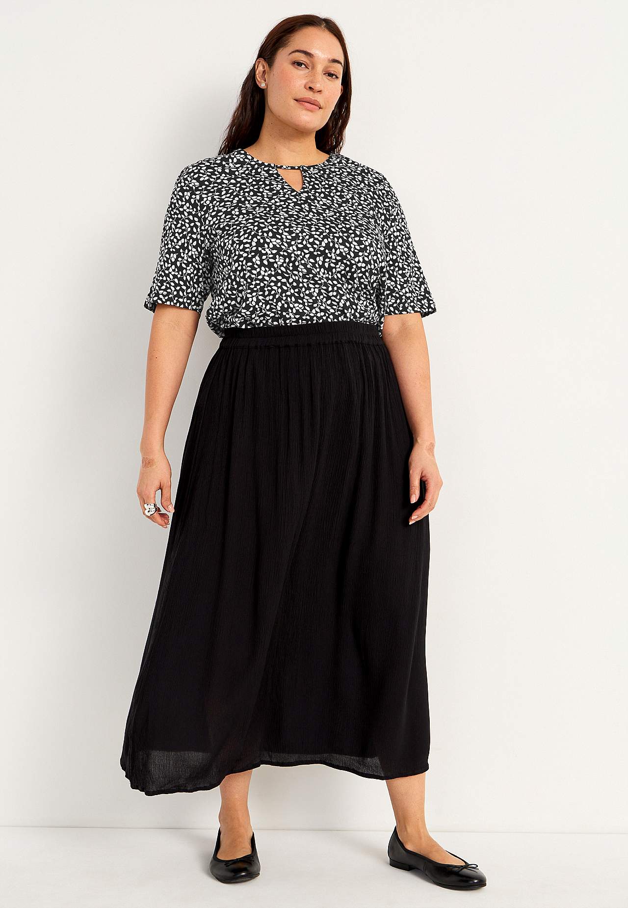 Short-sleeved jersey top