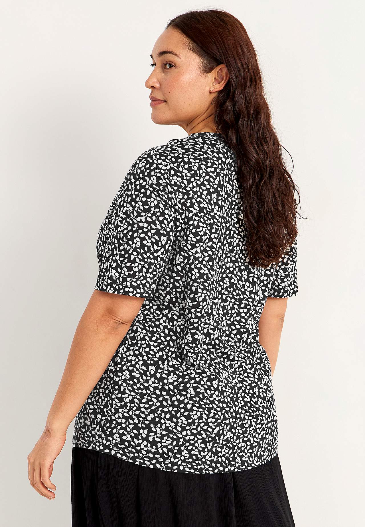 Short-sleeved jersey top