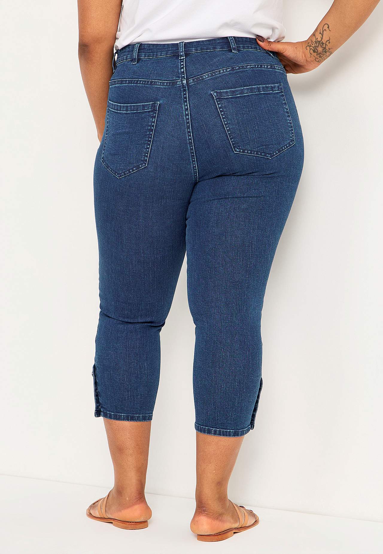 Crop jeans with five-pocket design