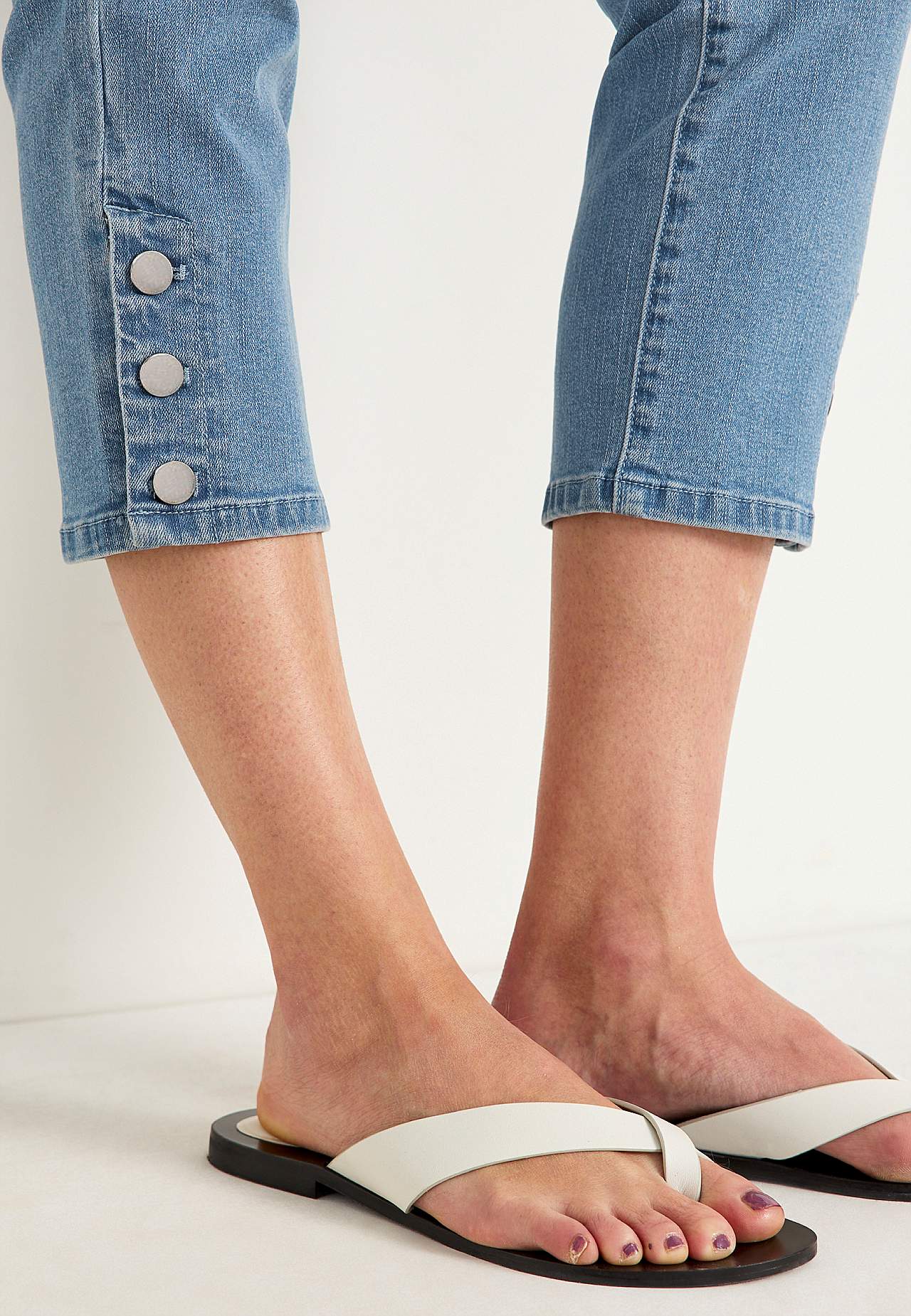 Crop jeans with five-pocket design