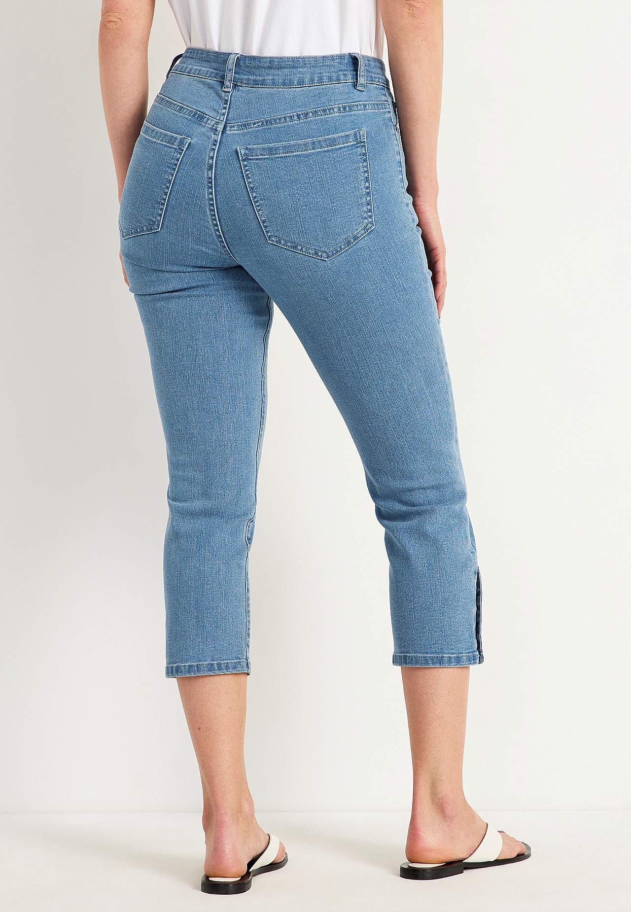 Crop jeans with five-pocket design