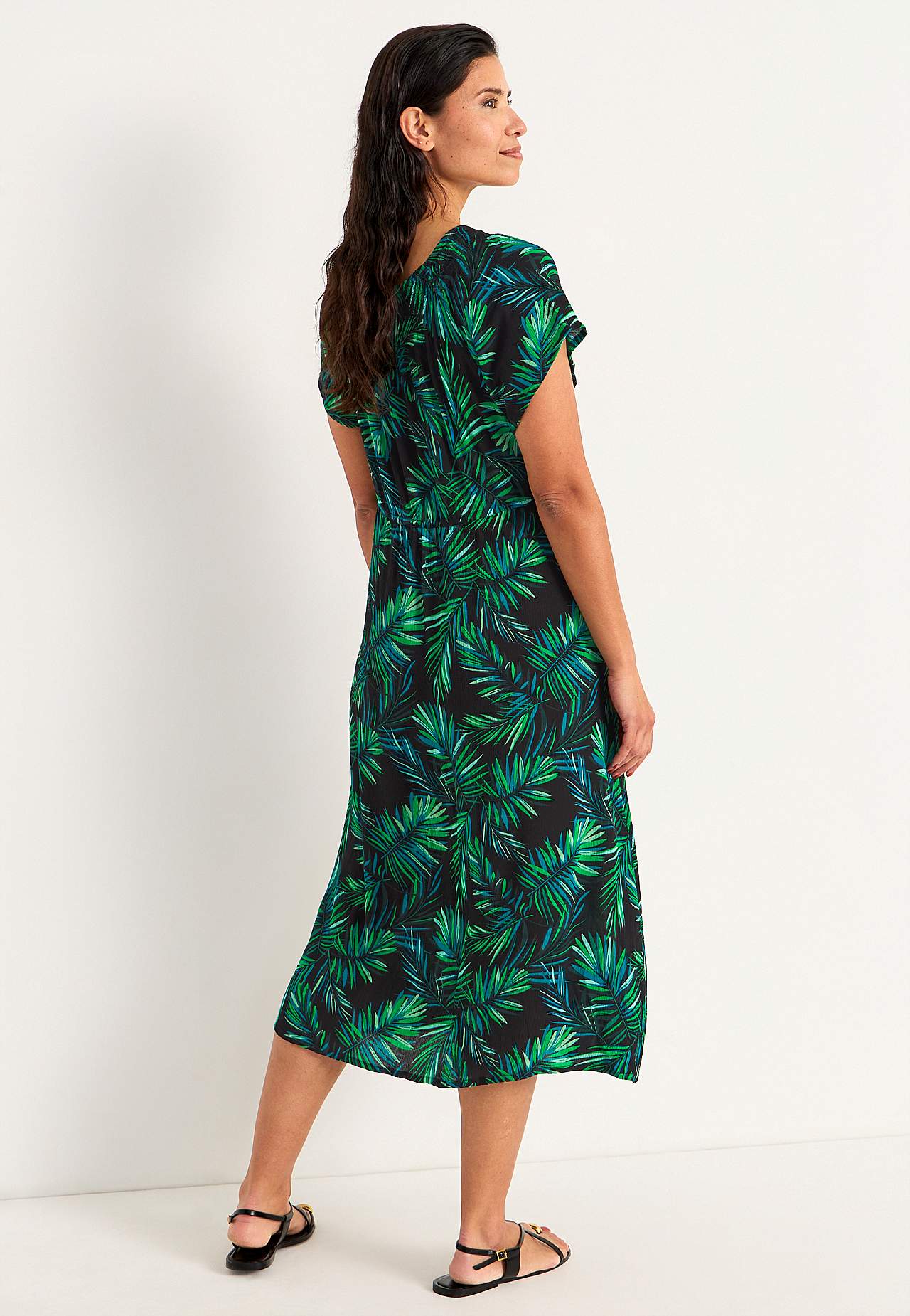 Dress in viscose crepe