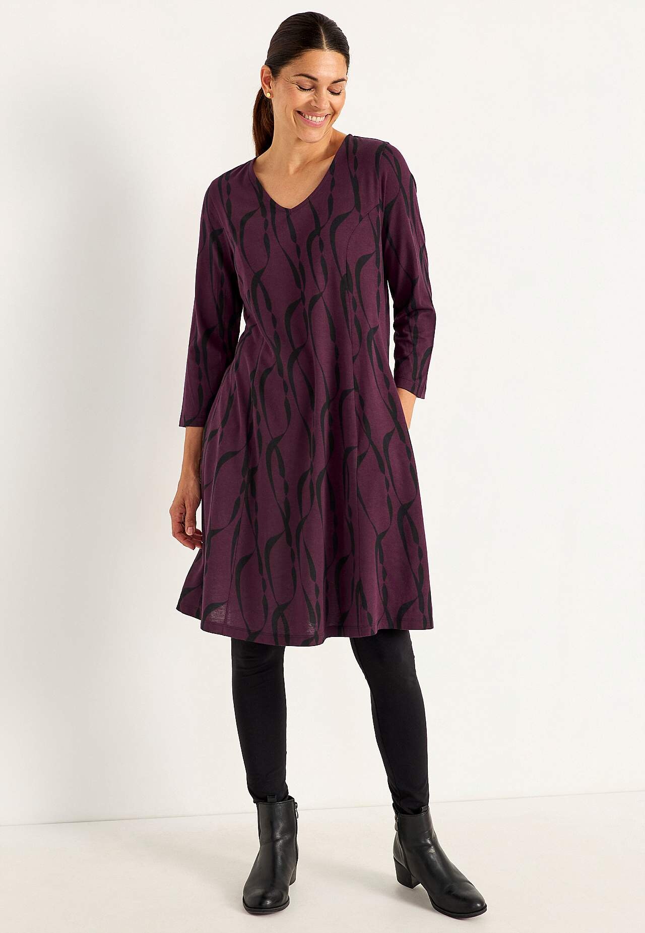 Jersey dress with pockets