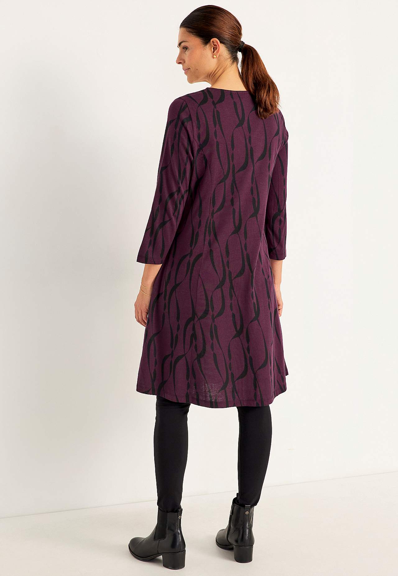Jersey dress with pockets