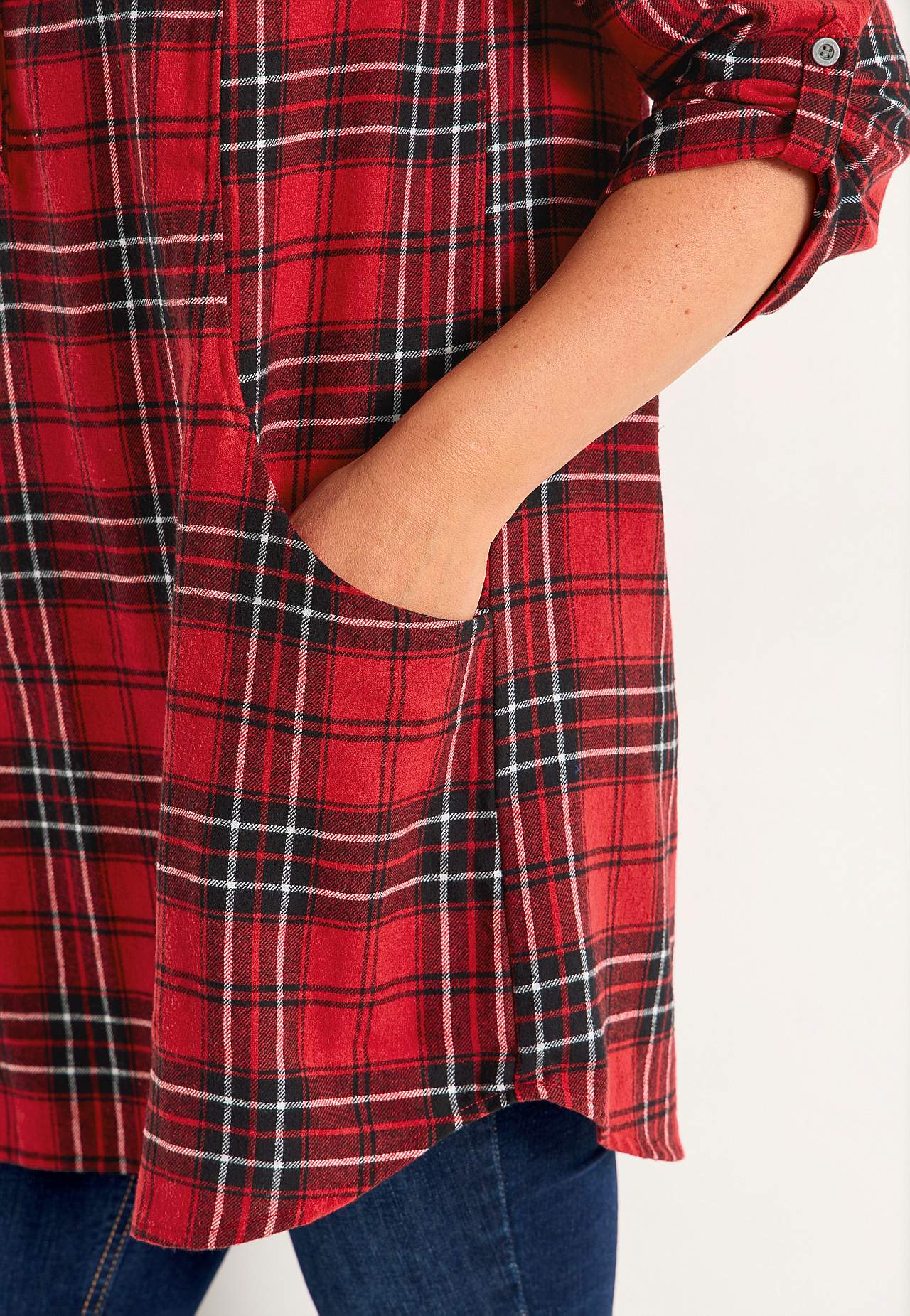 Tunic in flannel with pockets