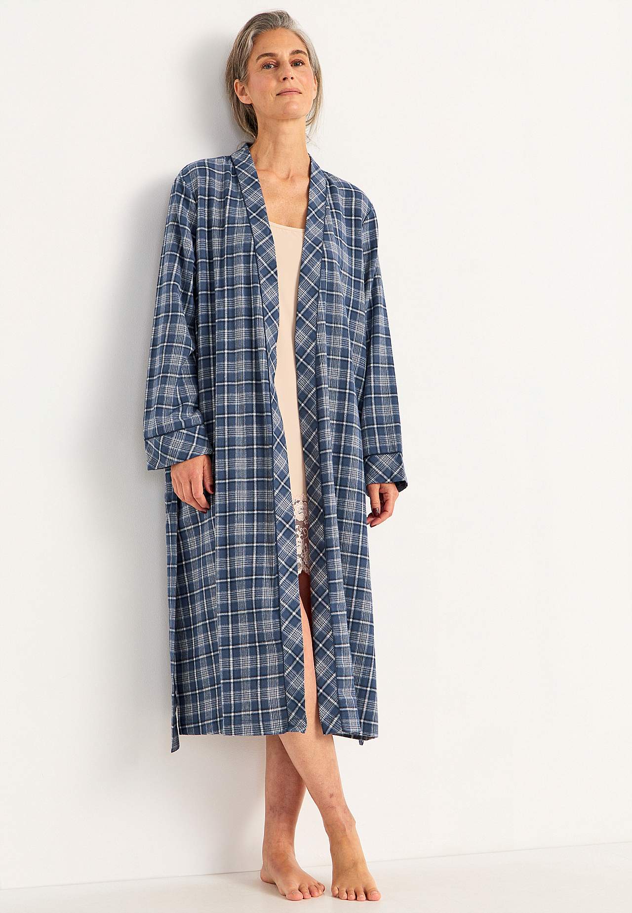 Checked robe in flannel