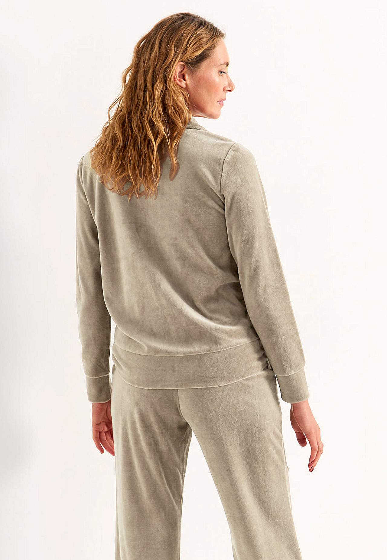 Velour jacket with zip